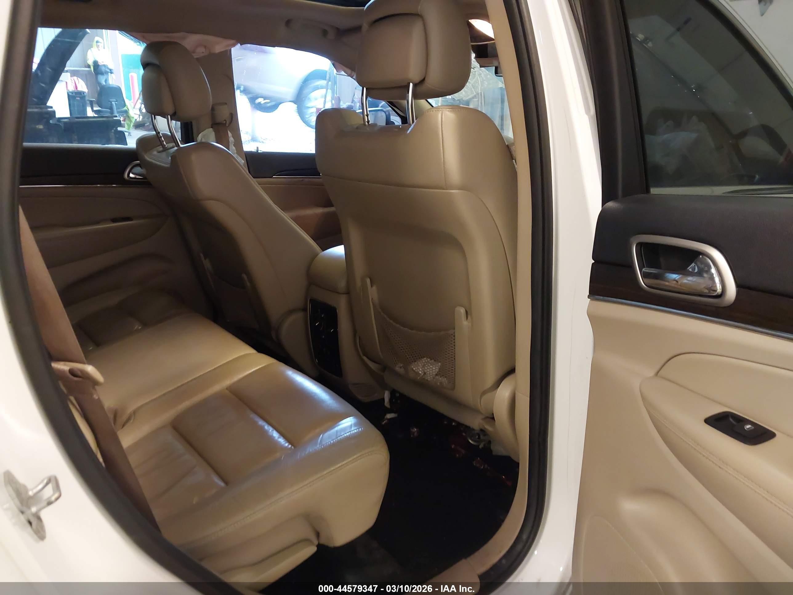 JEEP GRAND image 8