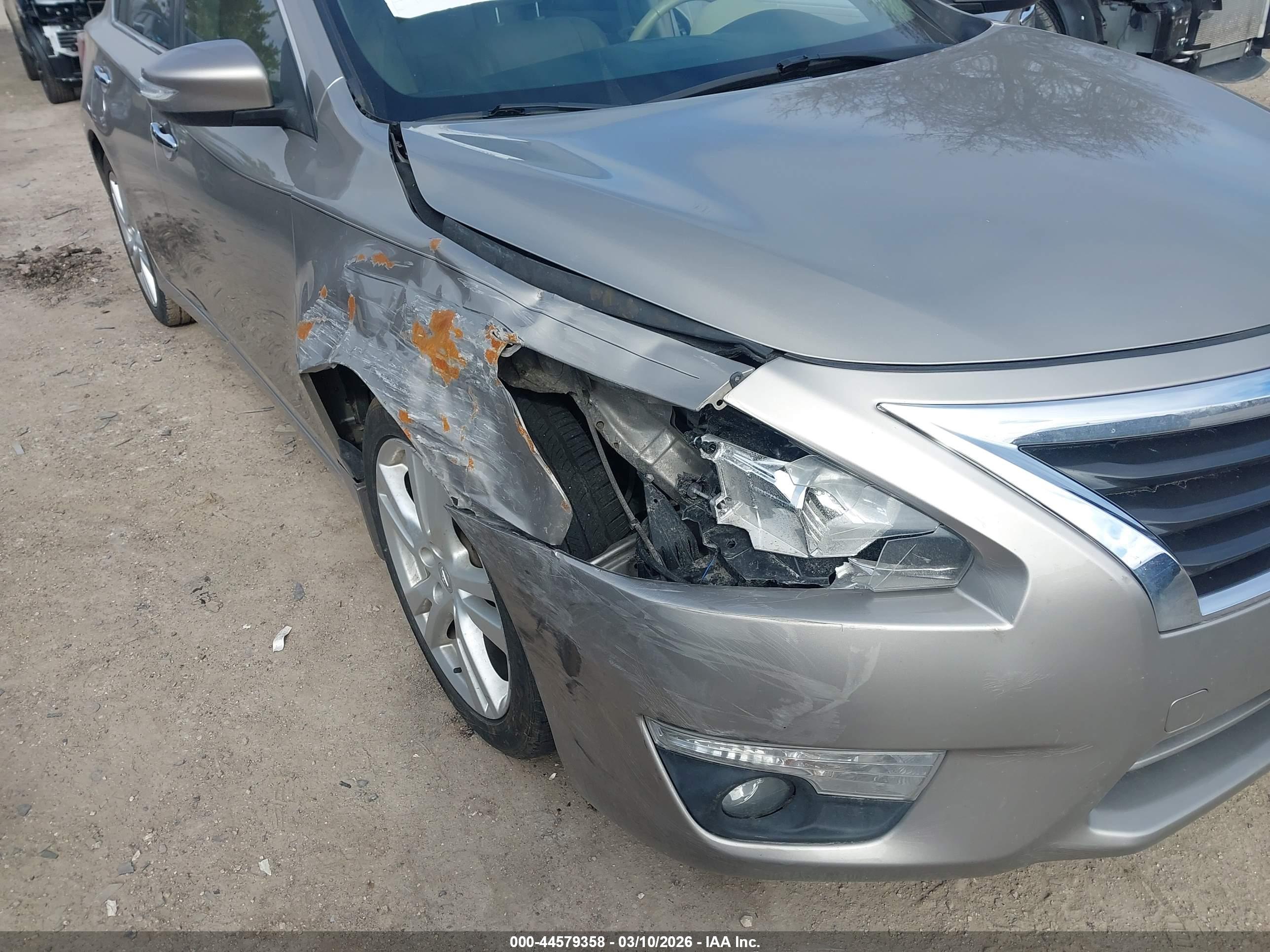 NISSAN ALTIMA image 6