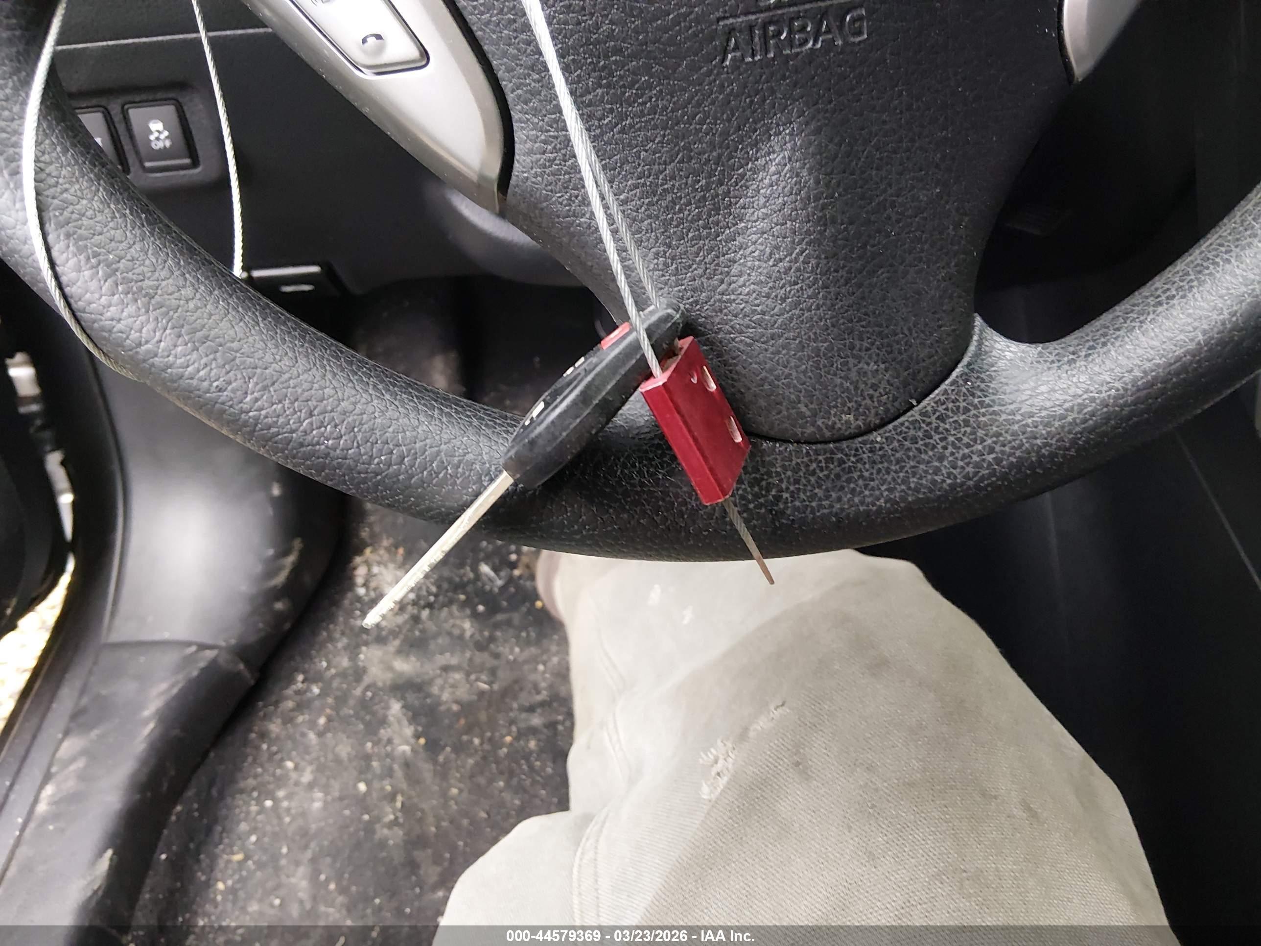 NISSAN SENTRA image 11
