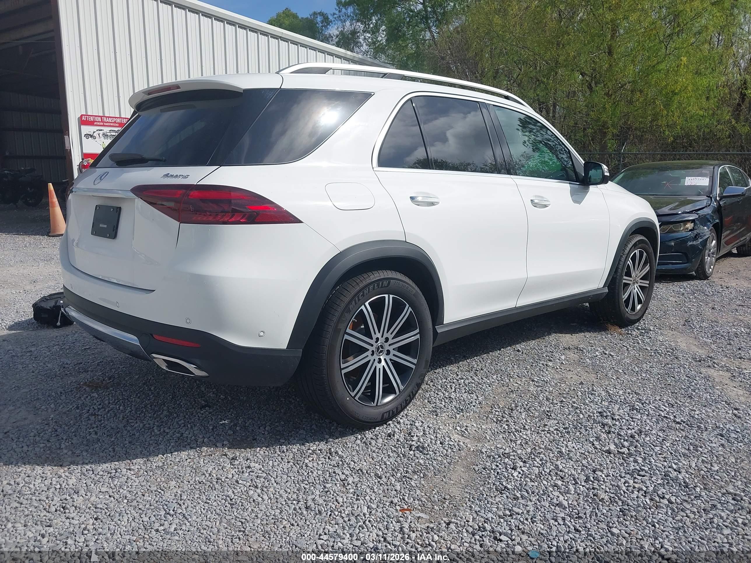 MERCEDES-BENZ GLE image 4