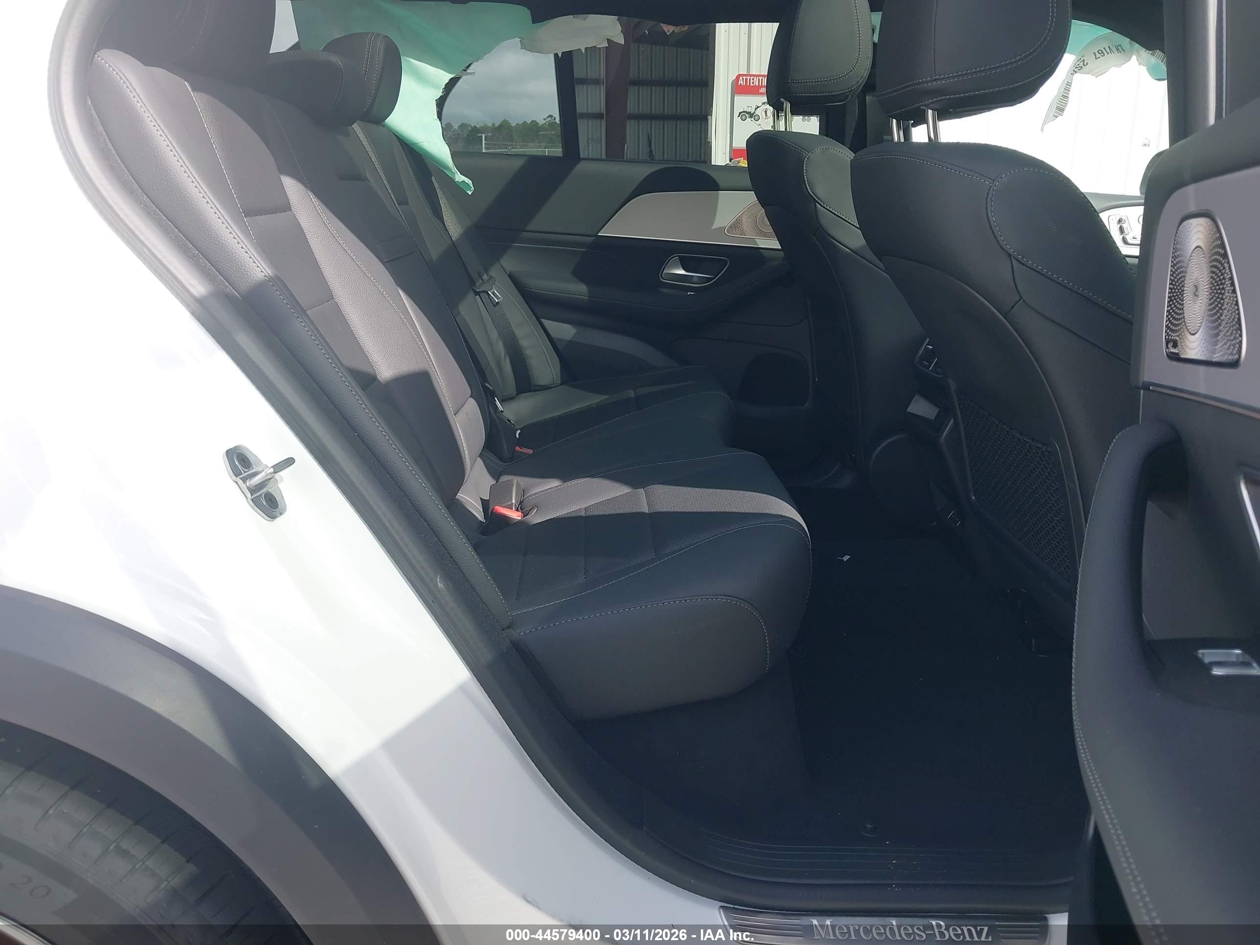 MERCEDES-BENZ GLE image 8