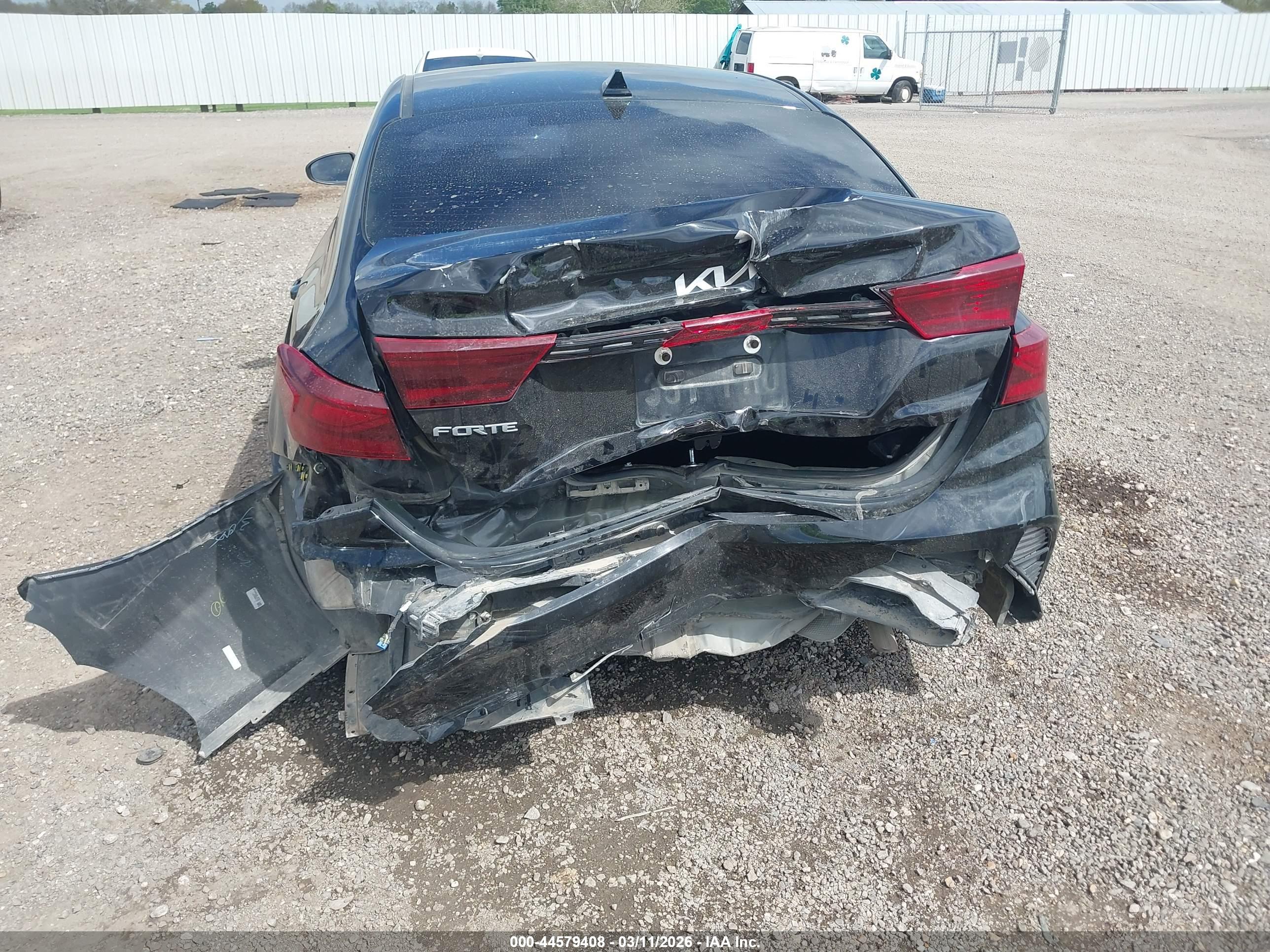 KIA FORTE image 6