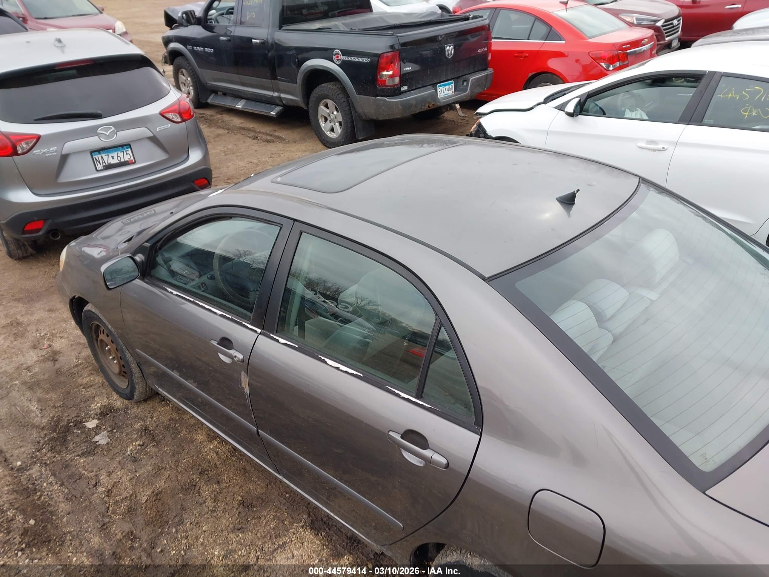 TOYOTA COROLLA image 6