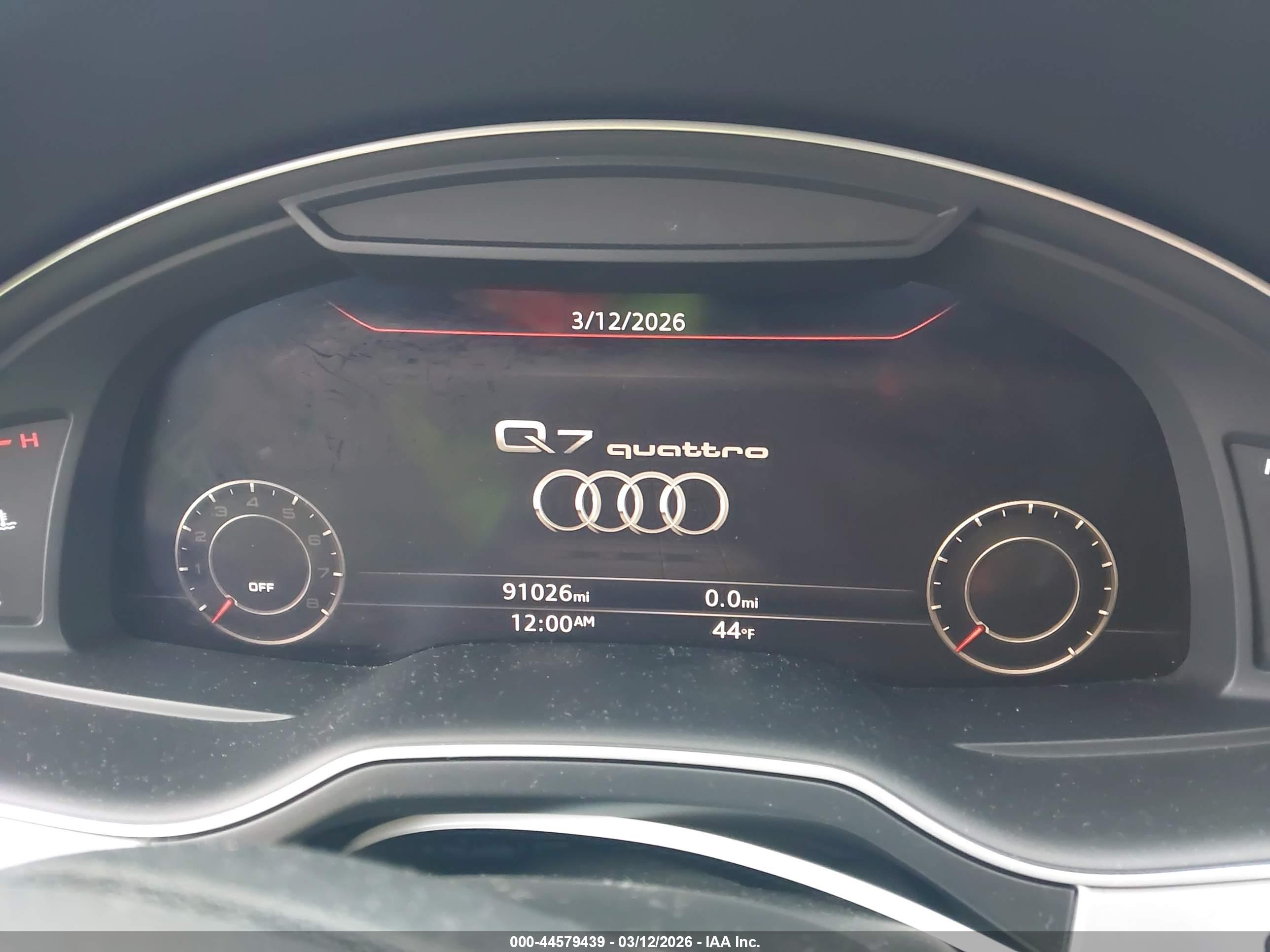 AUDI Q7 image 7