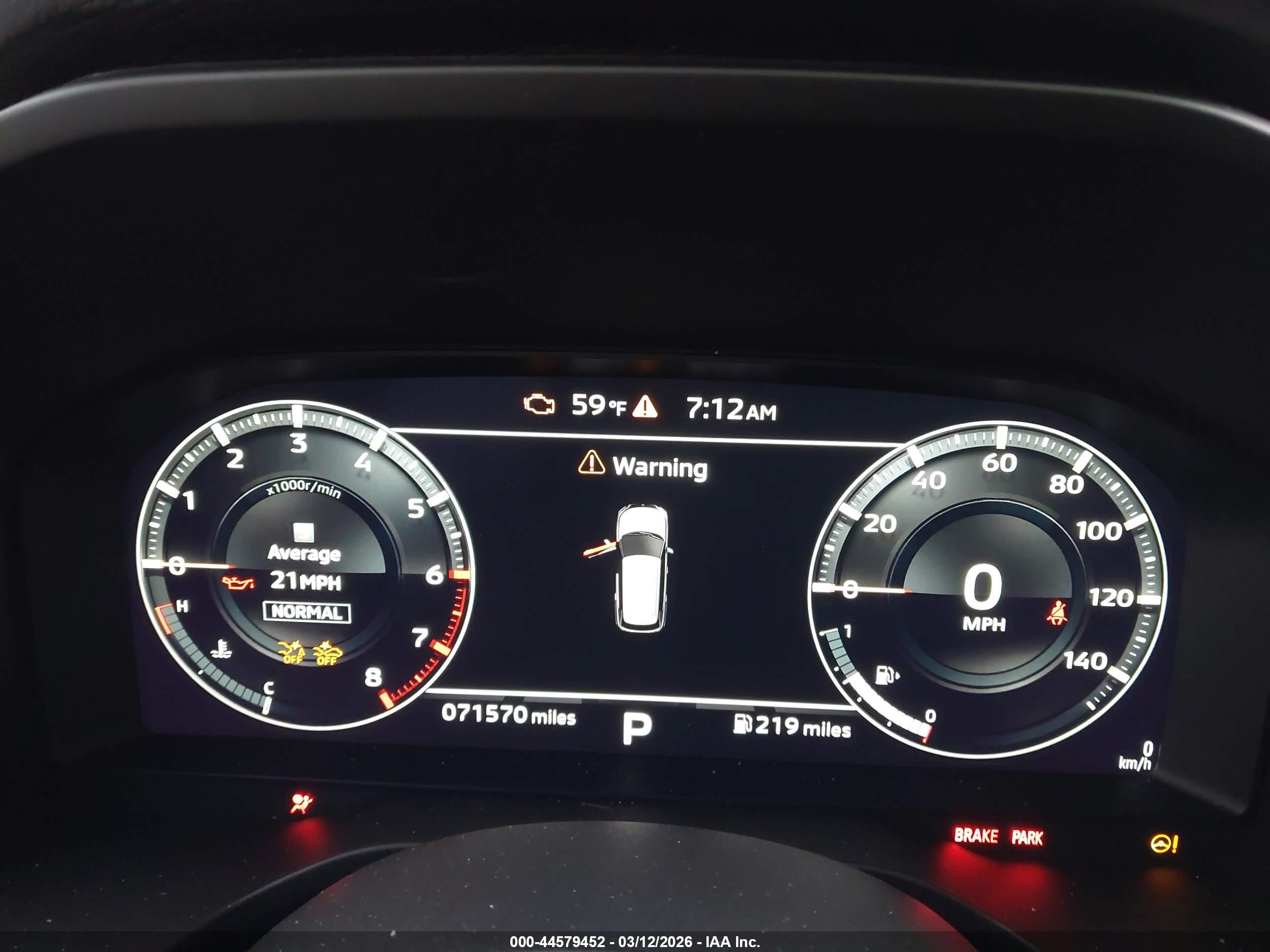 MITSUBISHI OUTLANDER image 7