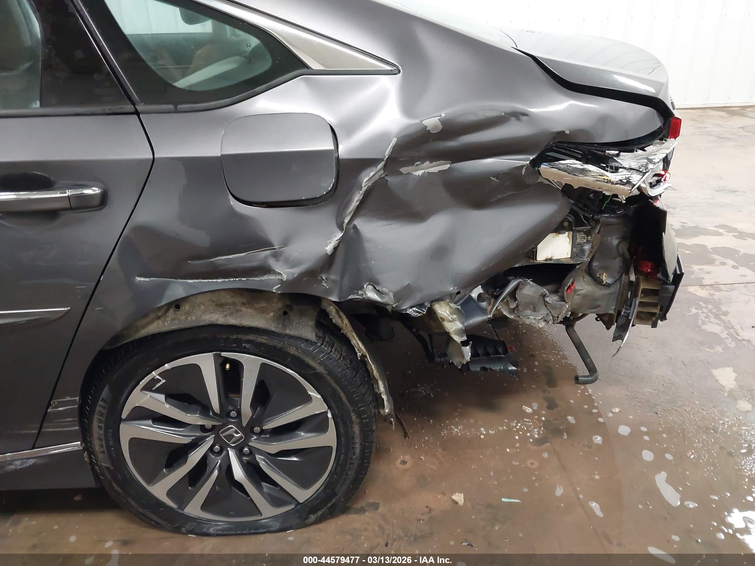 HONDA ACCORD image 6