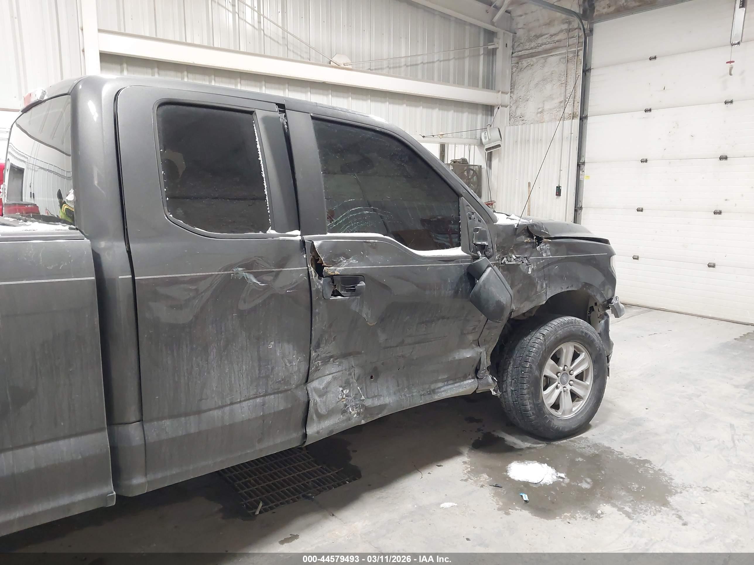 FORD F-150 image 6