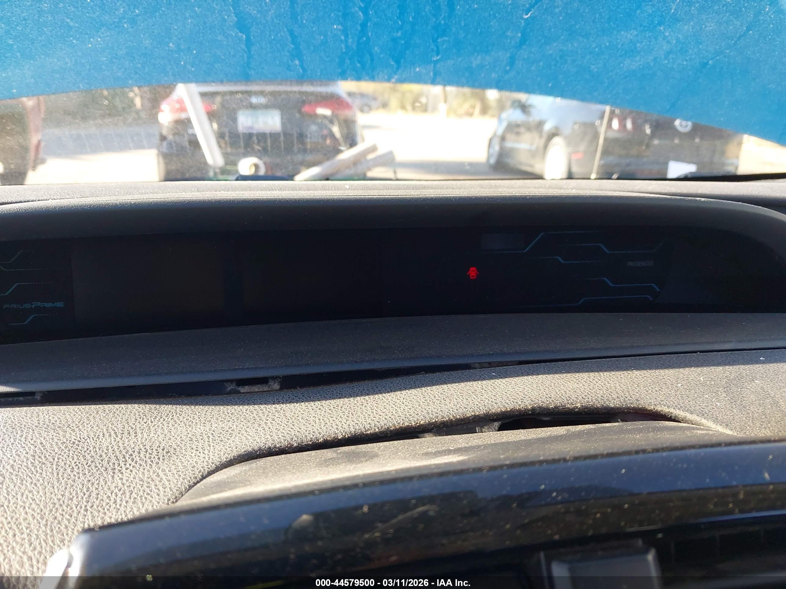 TOYOTA PRIUS image 7