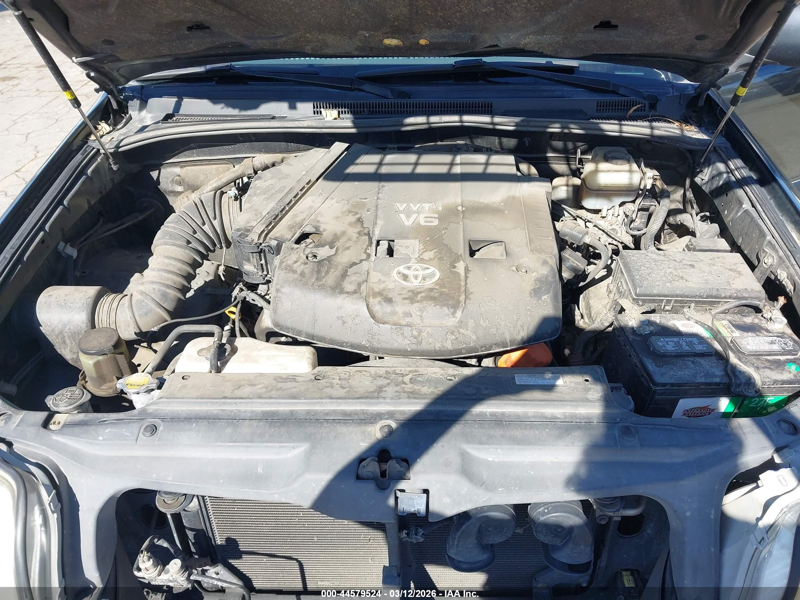 TOYOTA 4RUNNER image 10