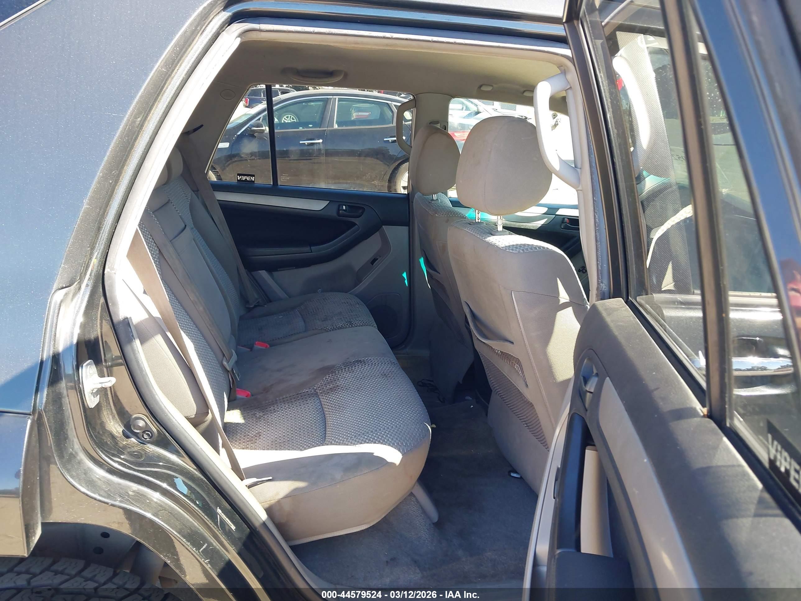 TOYOTA 4RUNNER image 8