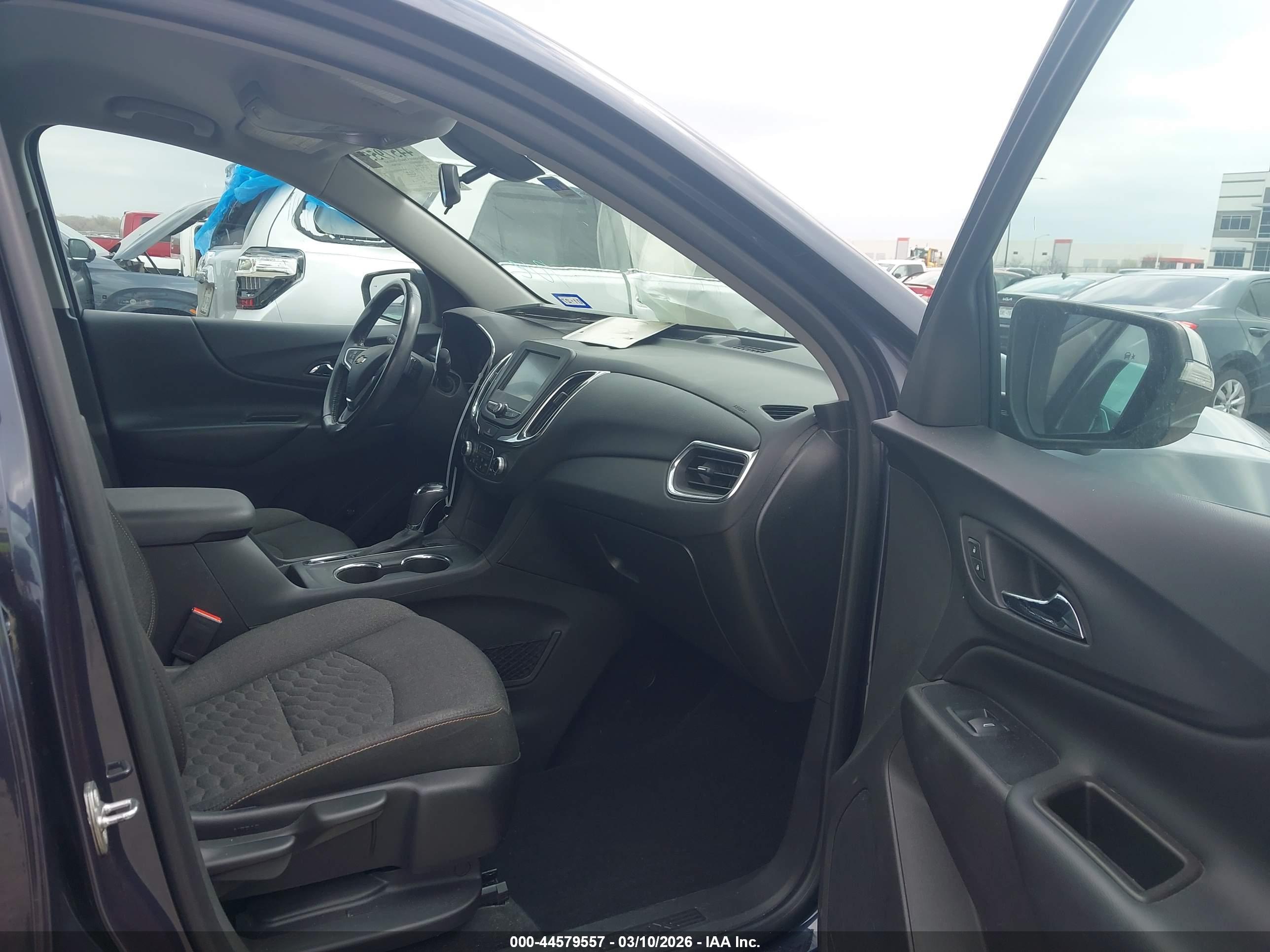 CHEVROLET EQUINOX image 5