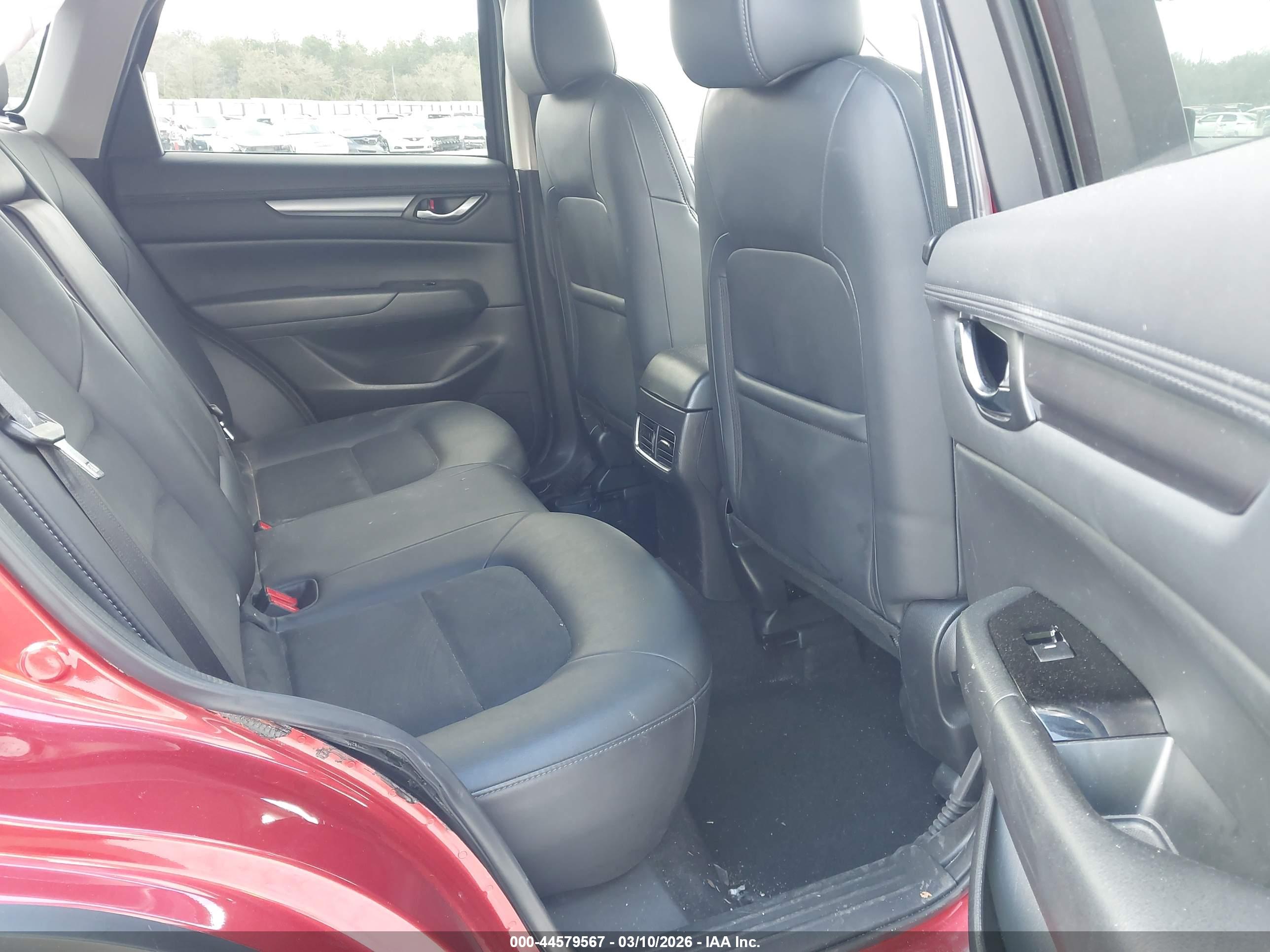 MAZDA CX-5 image 8