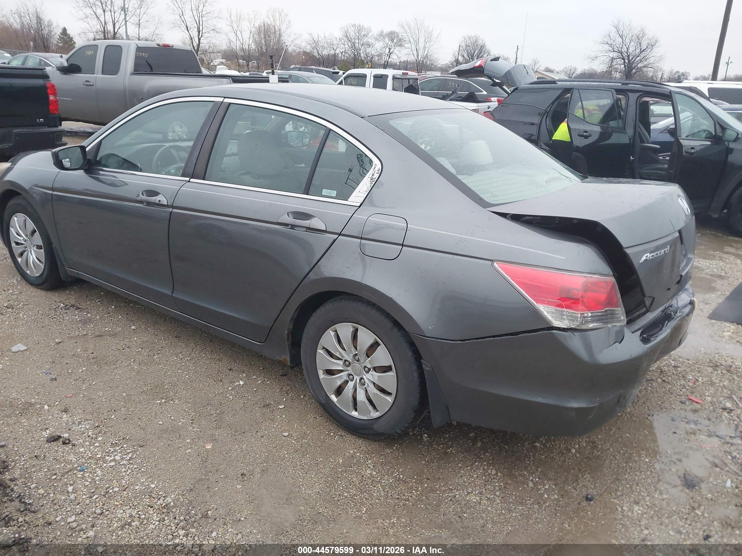 HONDA ACCORD image 3