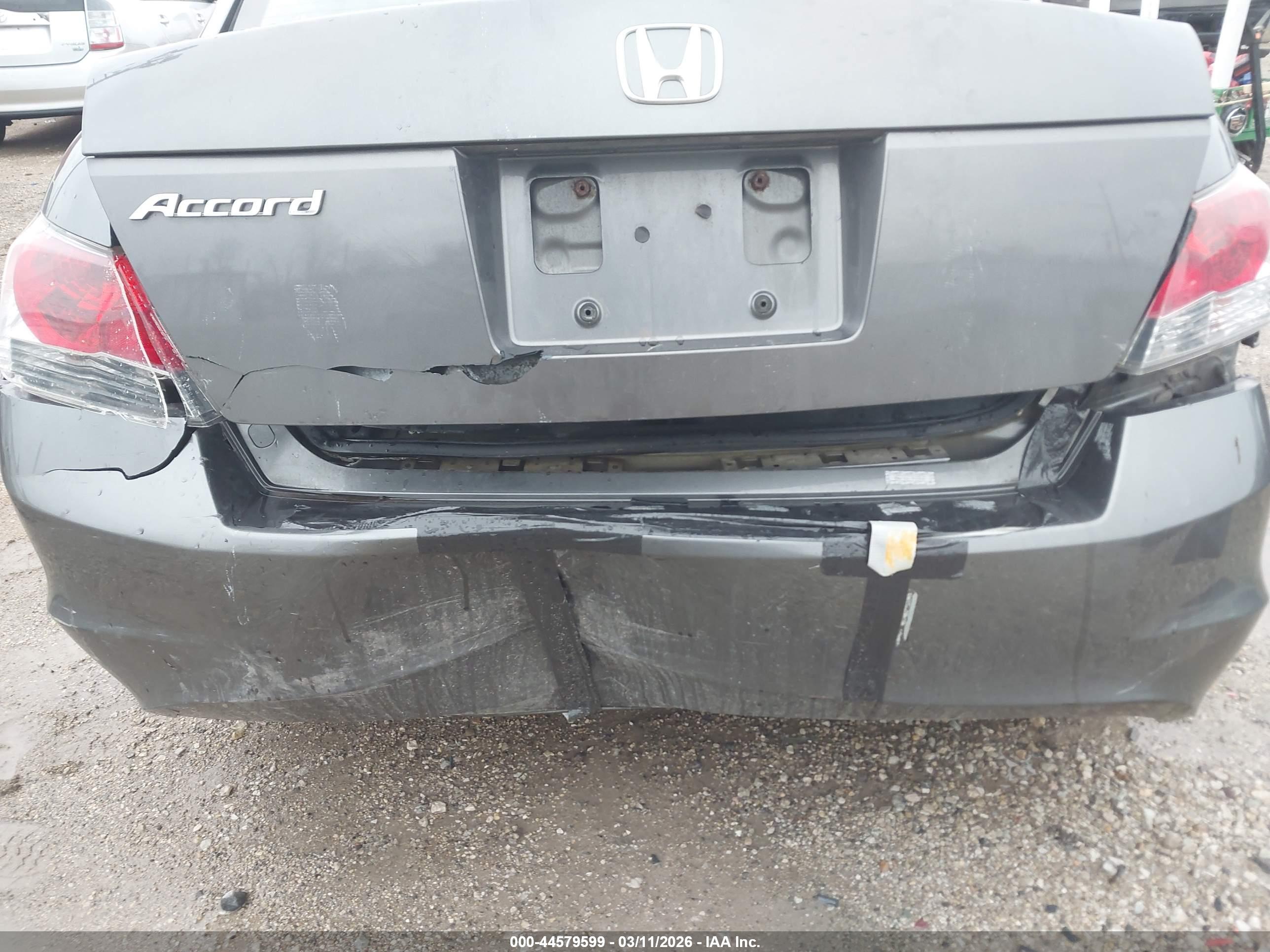 HONDA ACCORD image 6