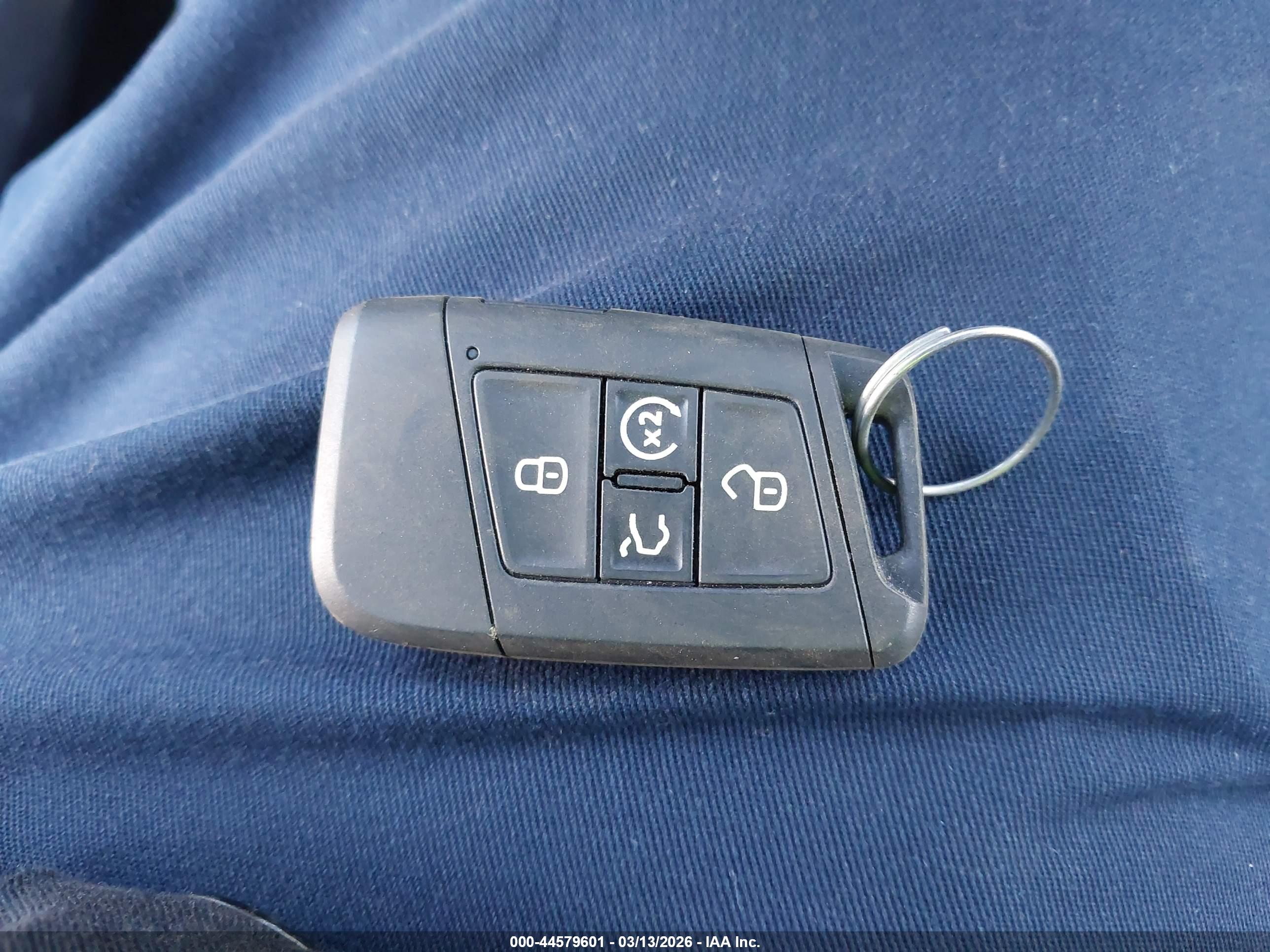 VOLKSWAGEN JETTA image 11