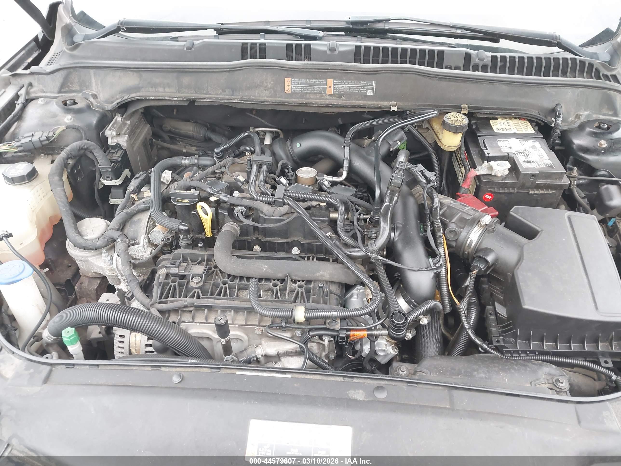 FORD FUSION image 10