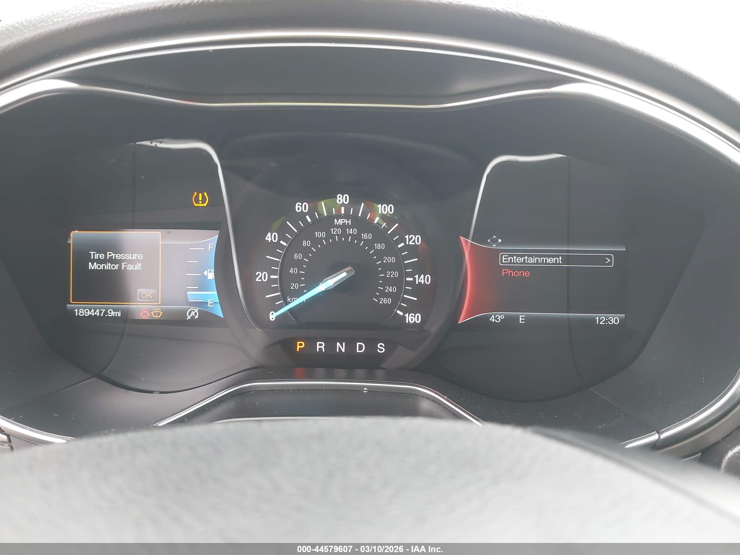 FORD FUSION image 7