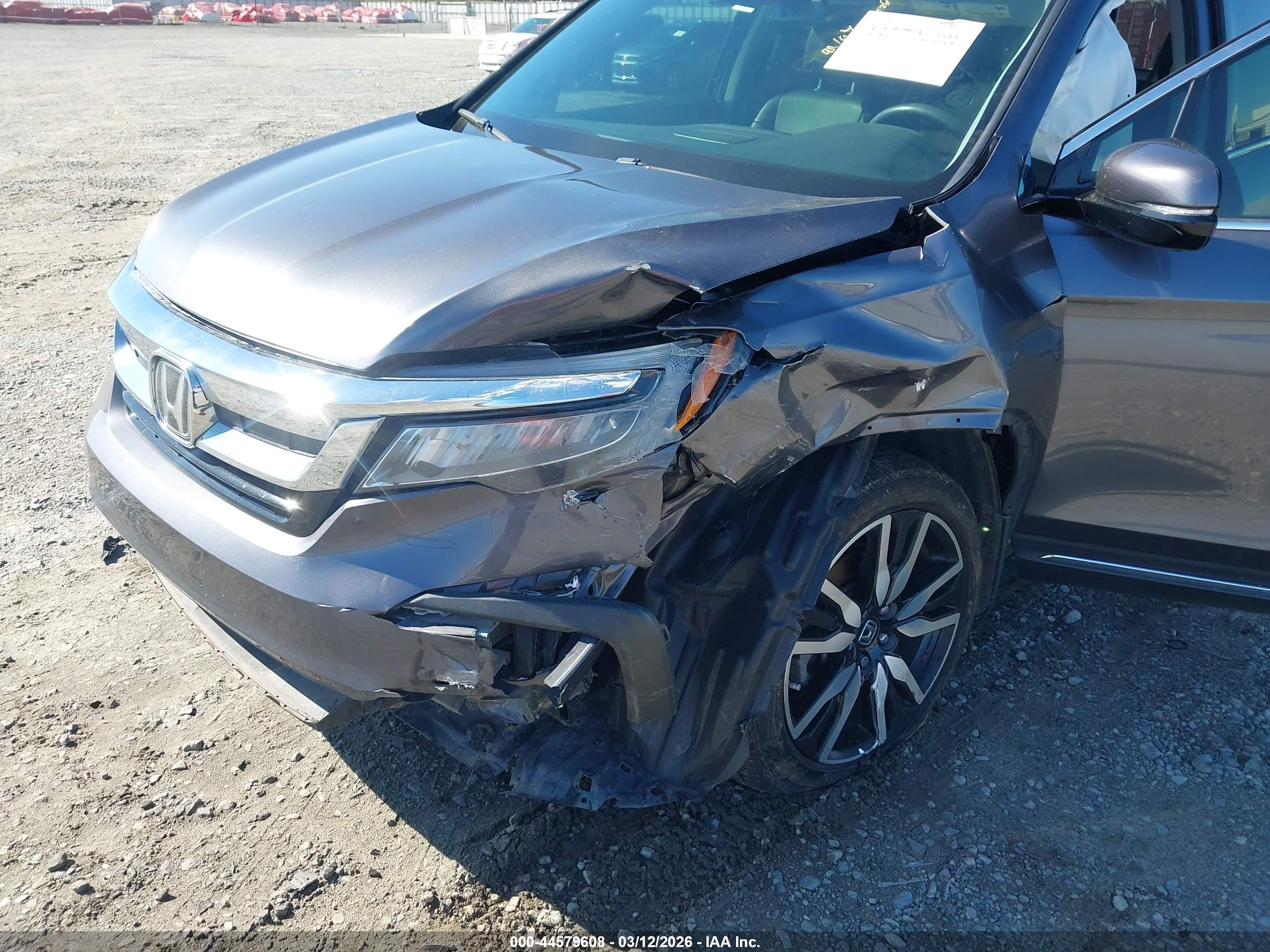 HONDA PILOT image 6