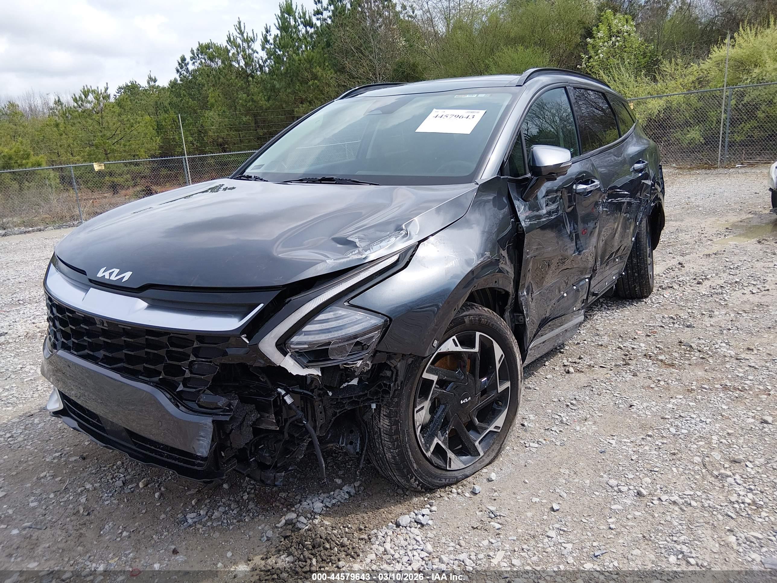 KIA SPORTAGE image 6
