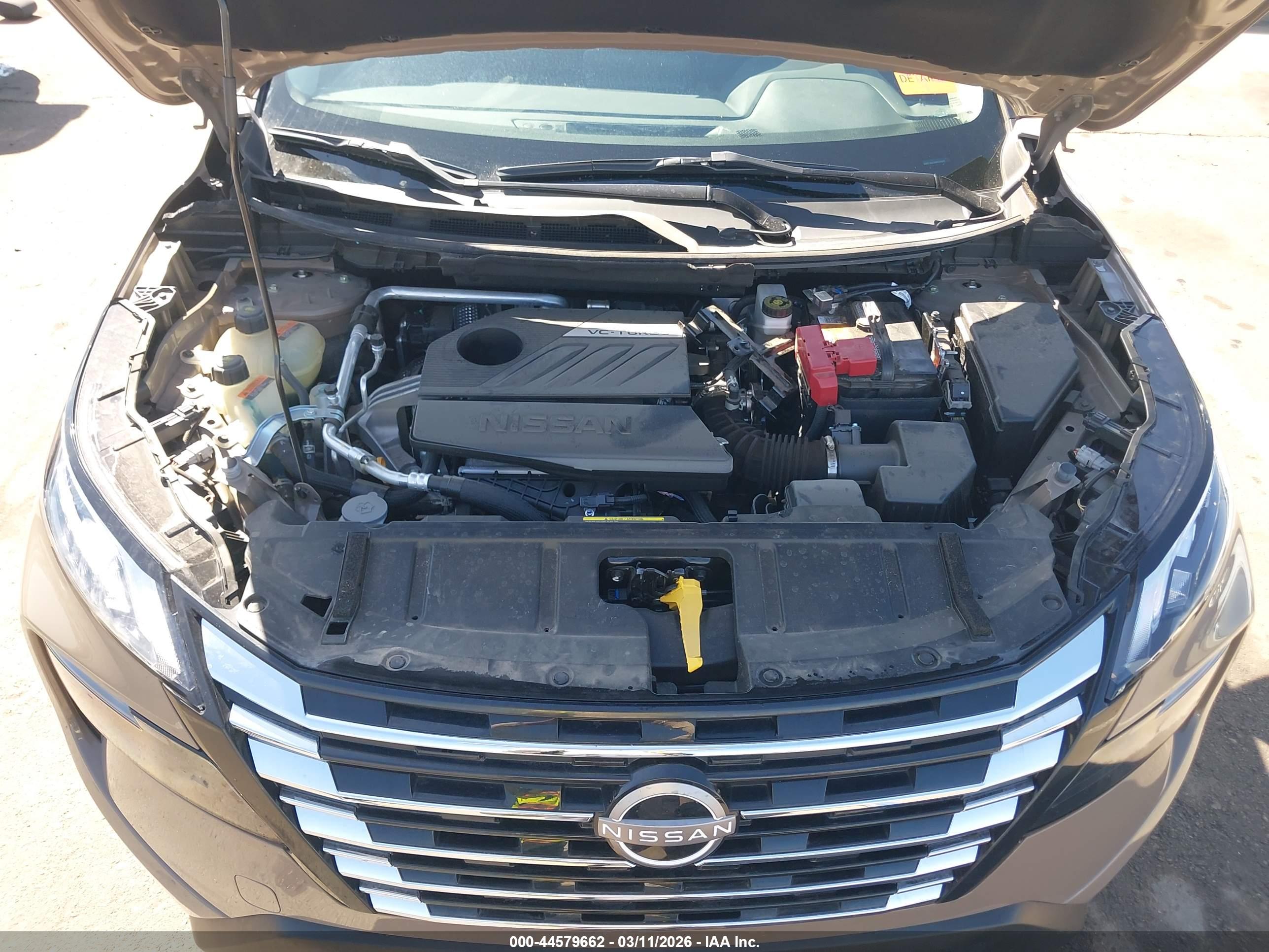 NISSAN ROGUE image 10