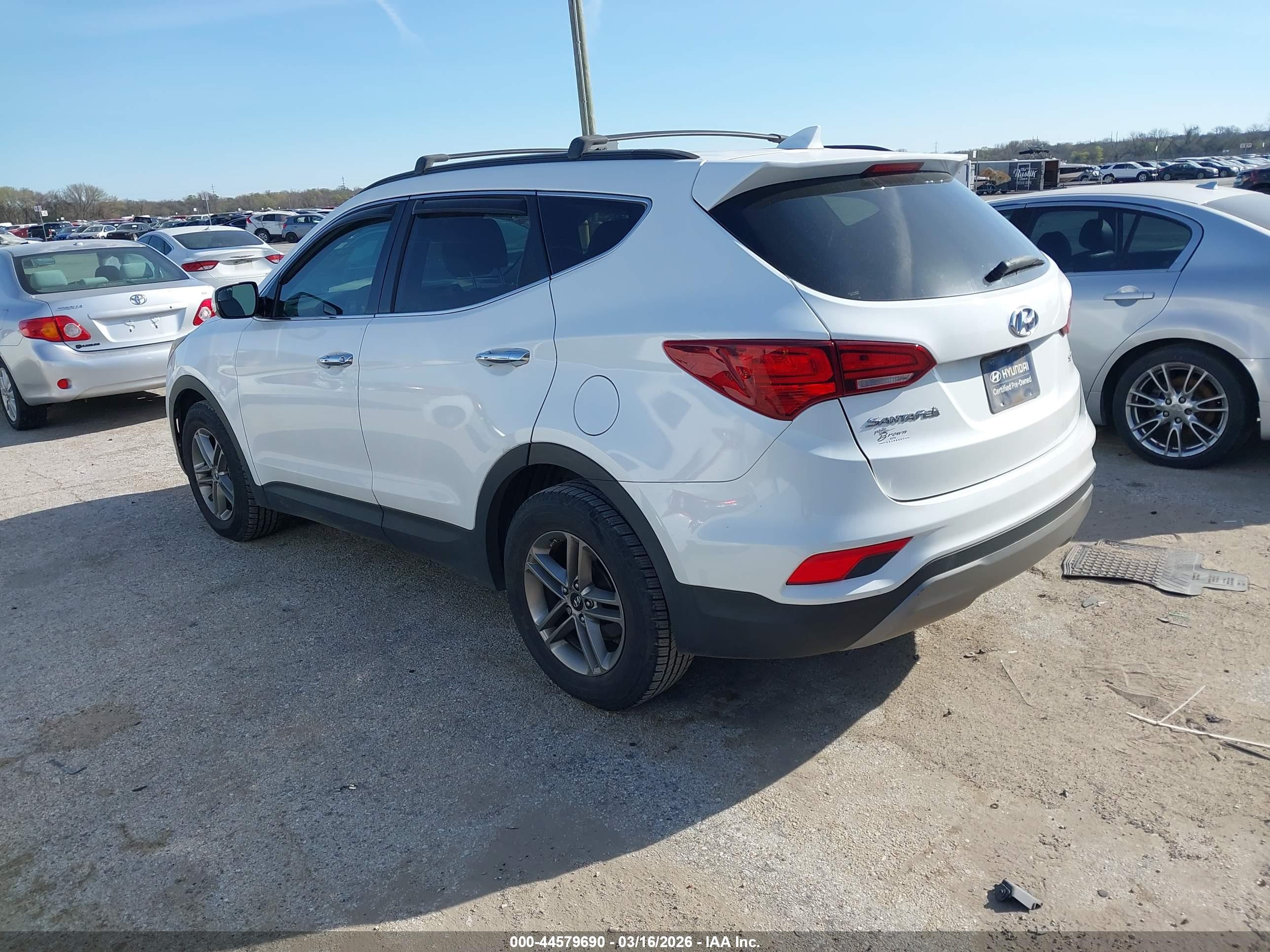 HYUNDAI SANTA image 3