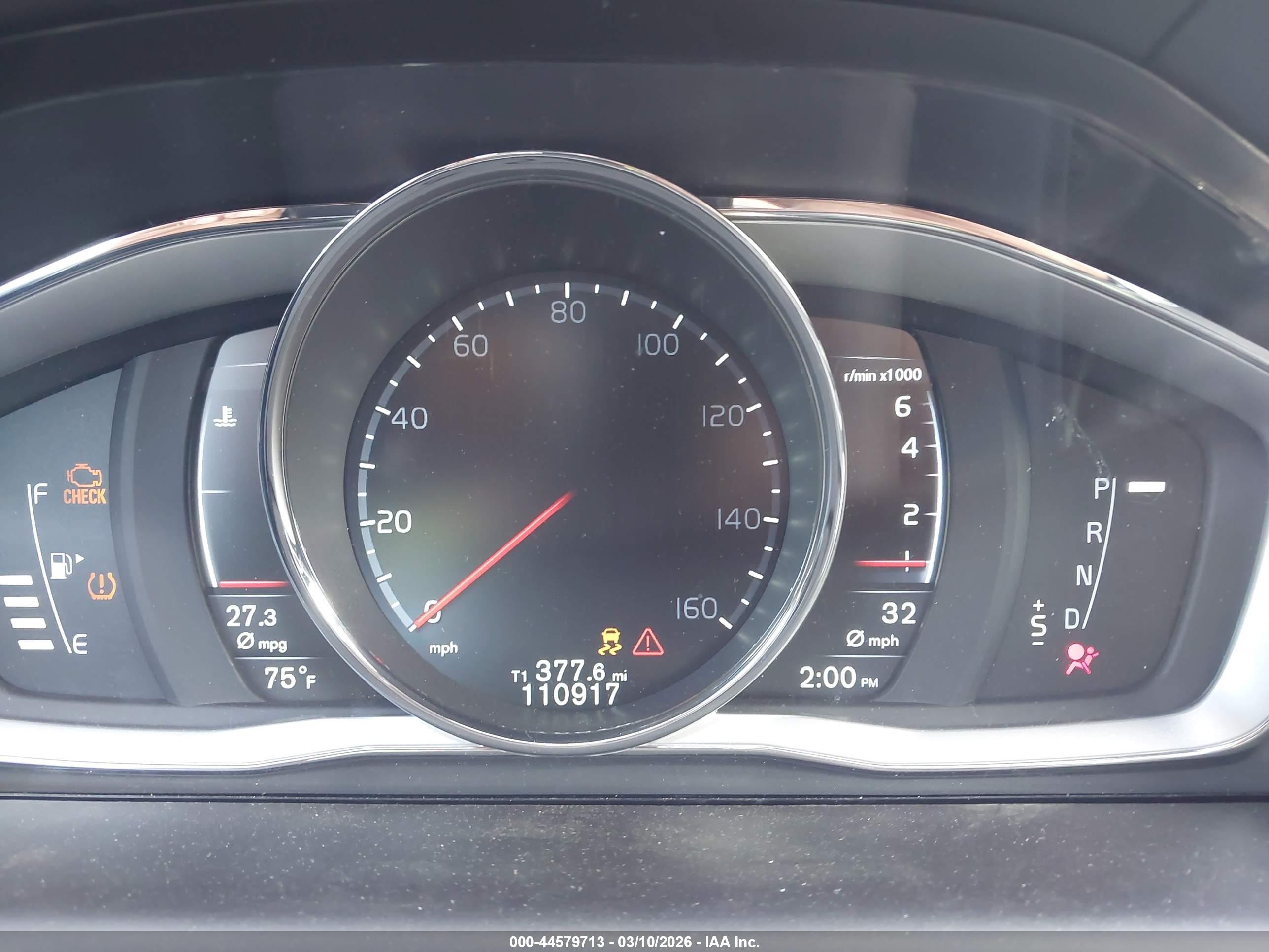 VOLVO XC60 image 7