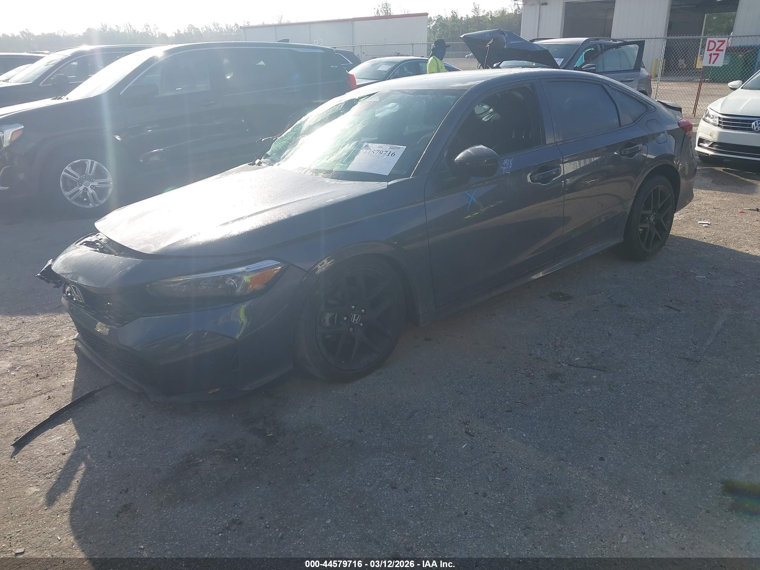 HONDA CIVIC image 2