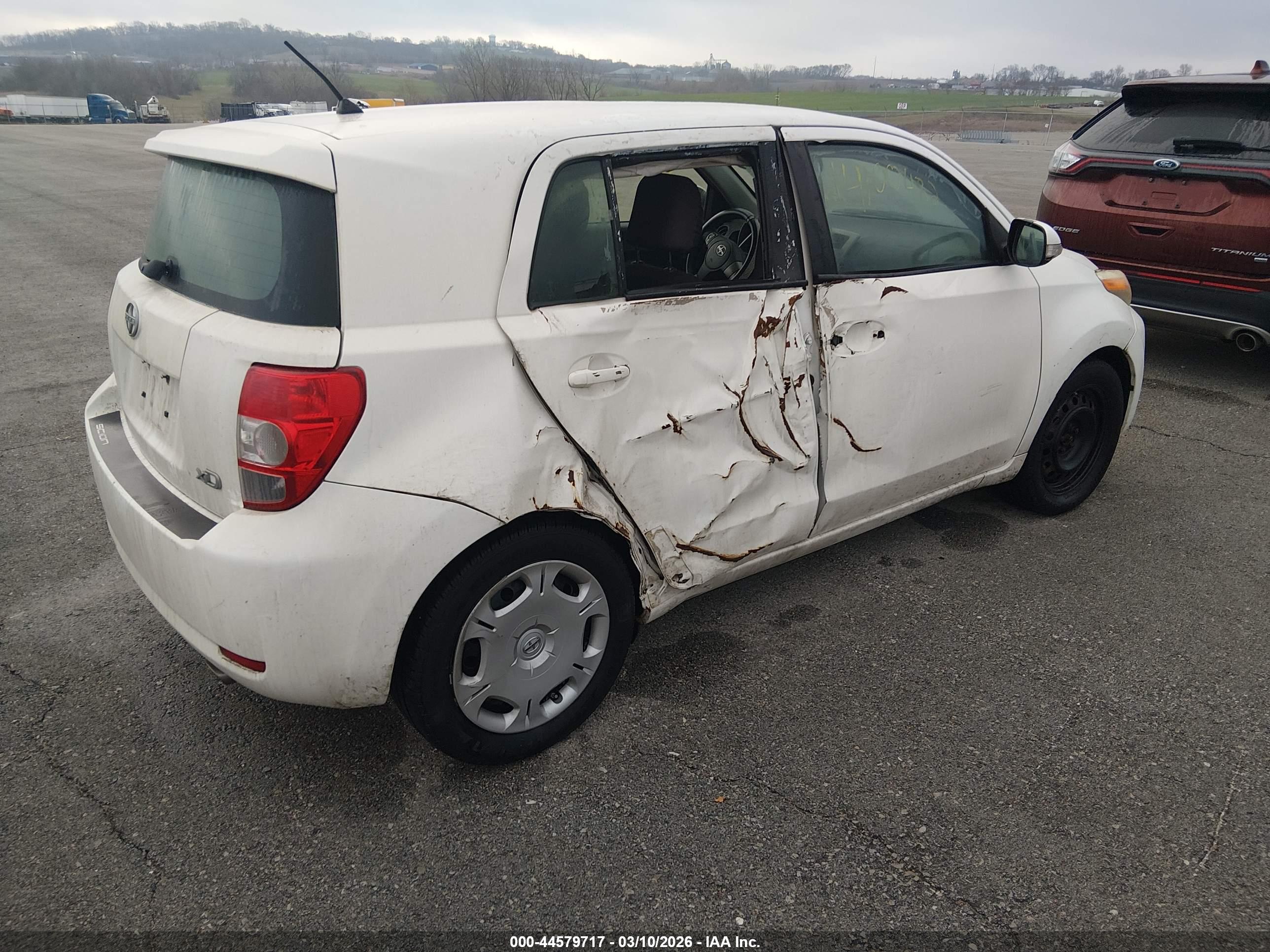 SCION XD image 4