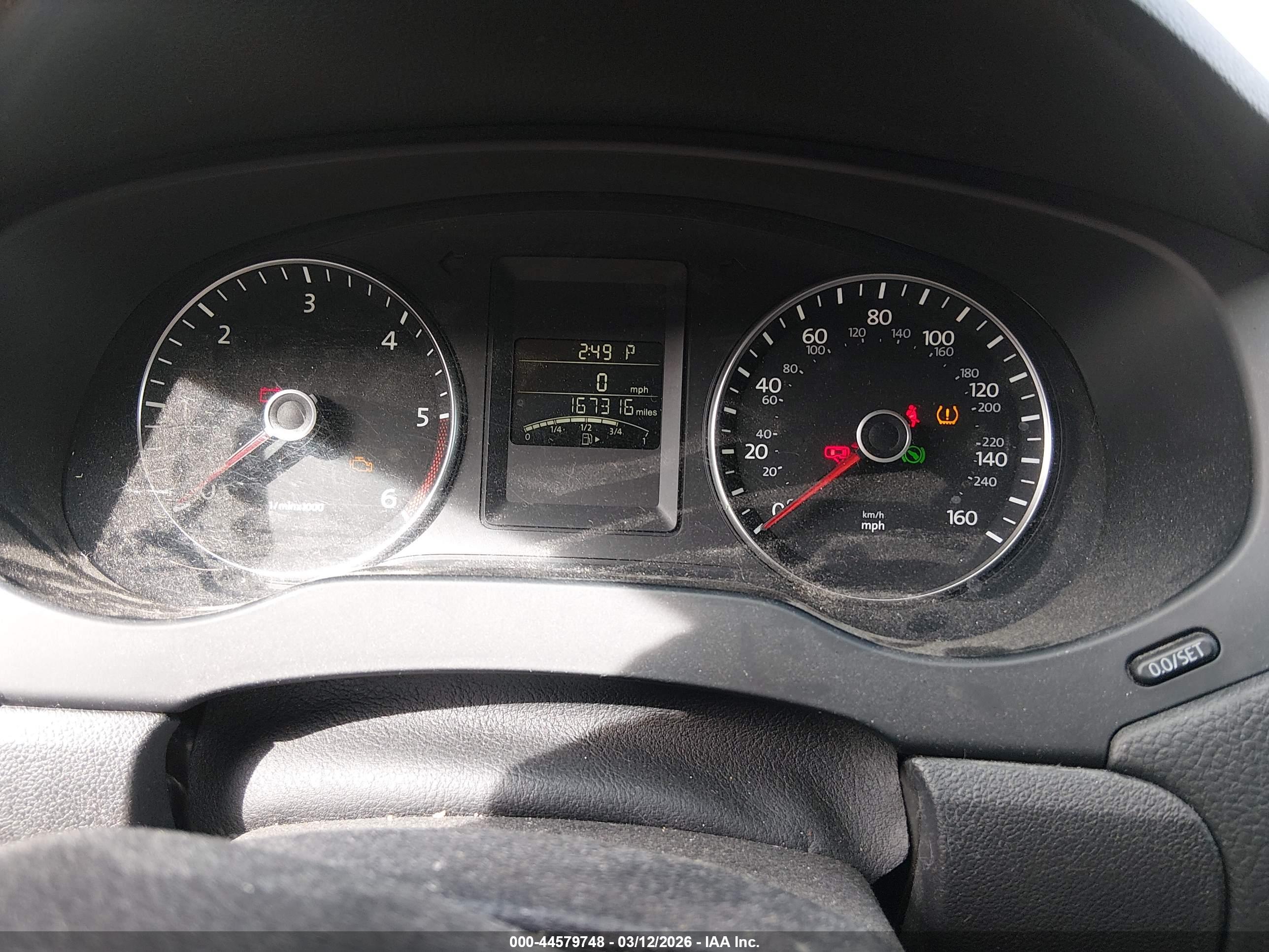 VOLKSWAGEN JETTA image 7