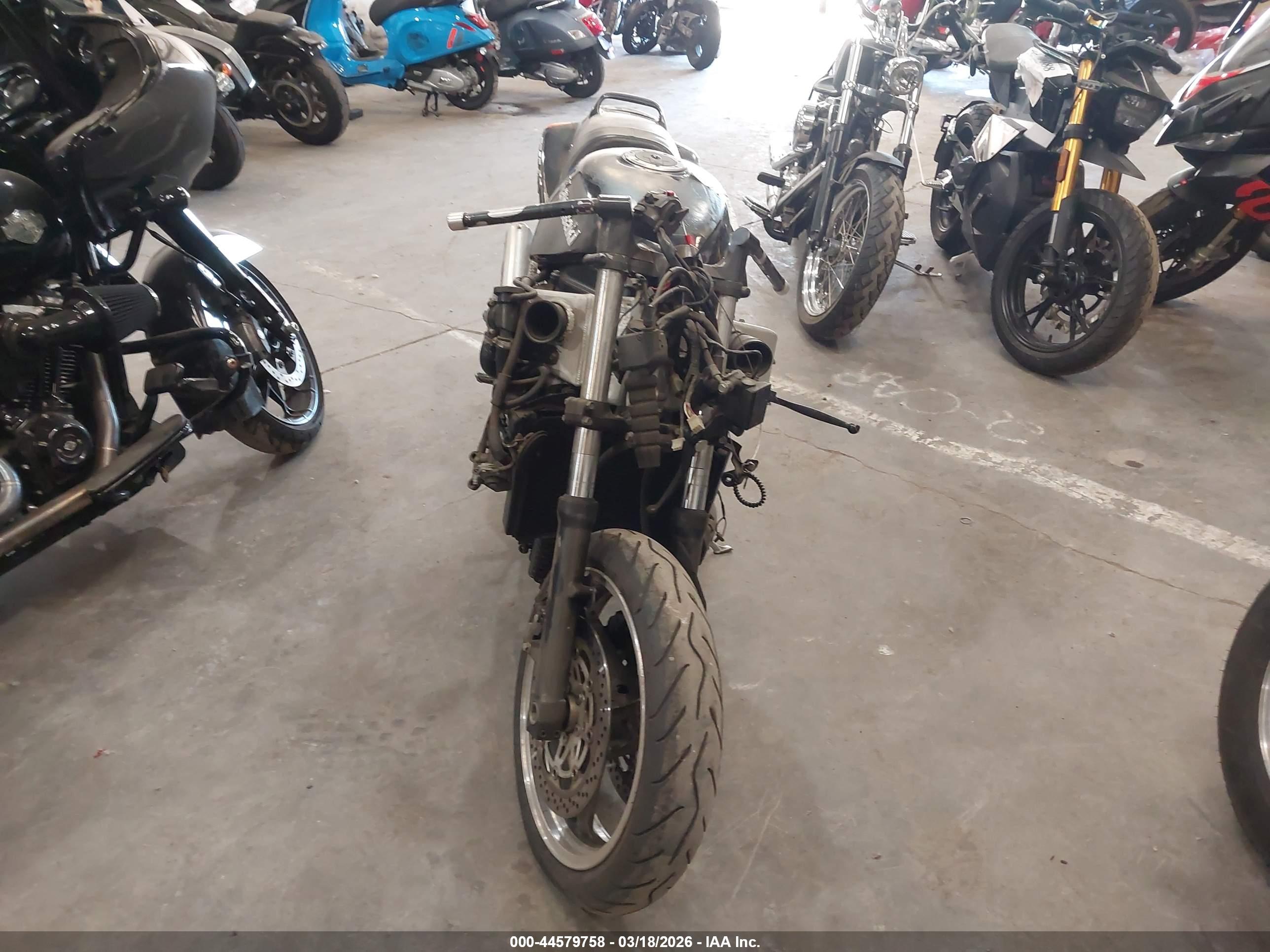 KAWASAKI ZX1100 image 5