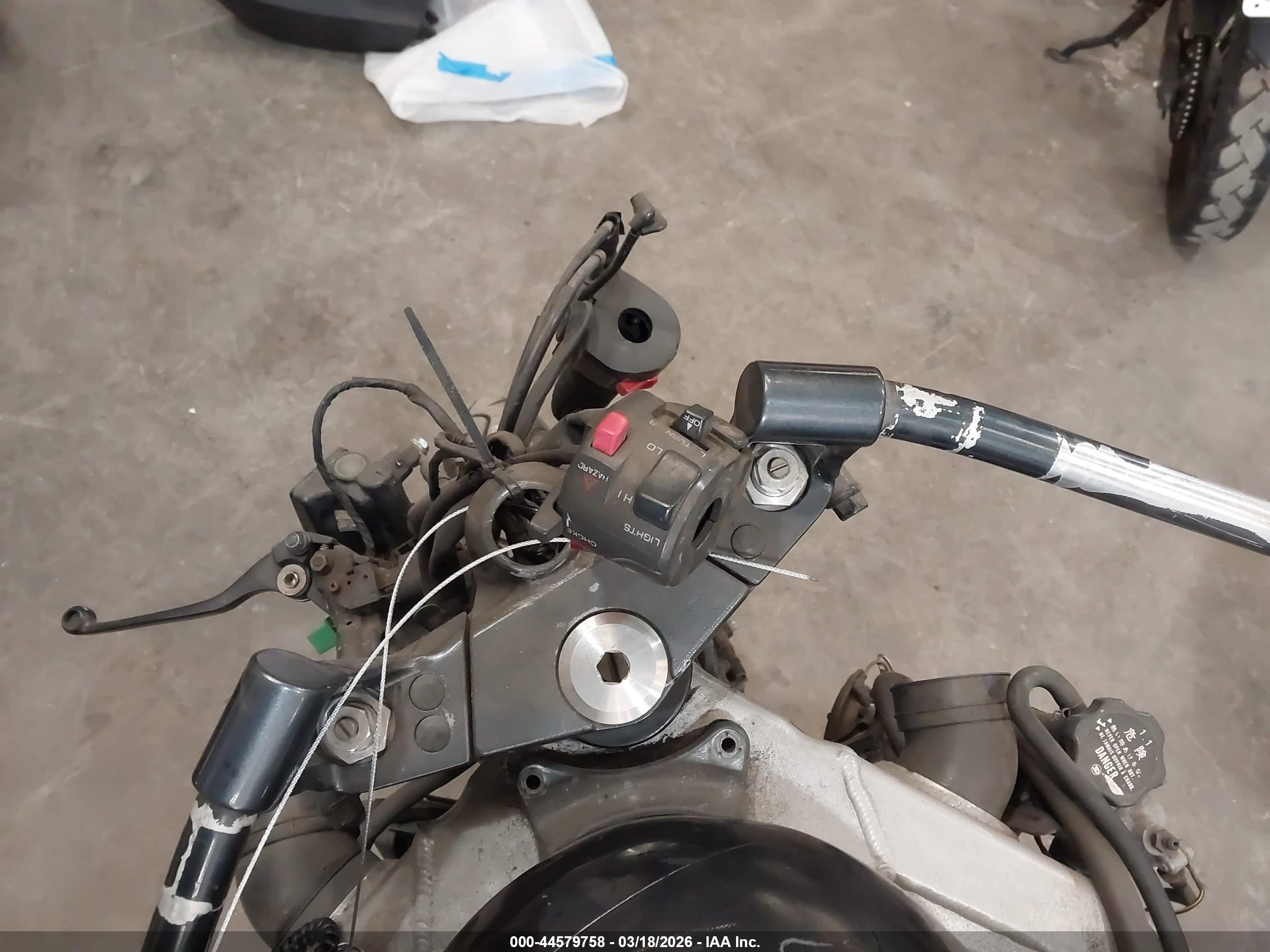KAWASAKI ZX1100 image 7