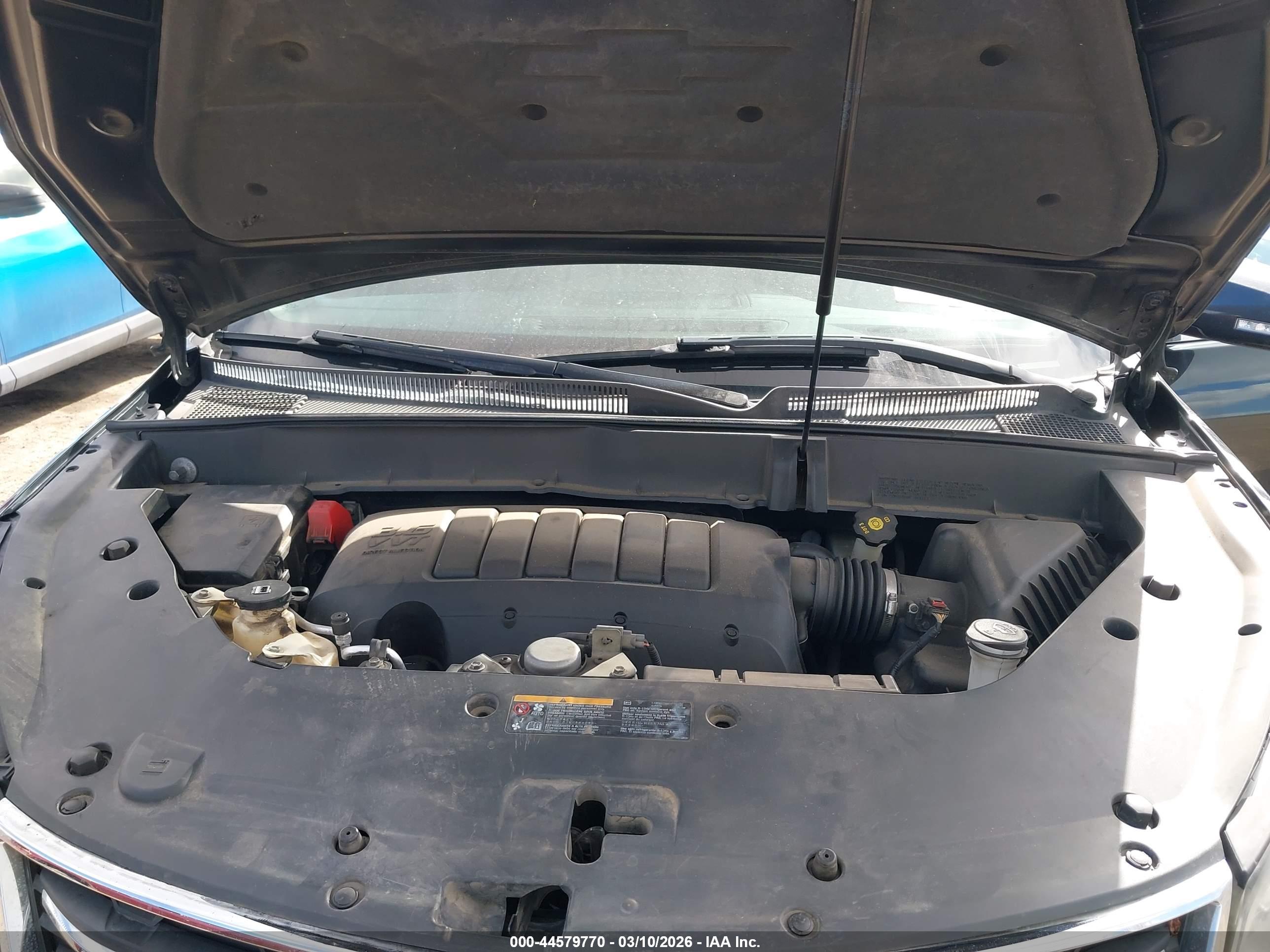 CHEVROLET TRAVERSE image 10