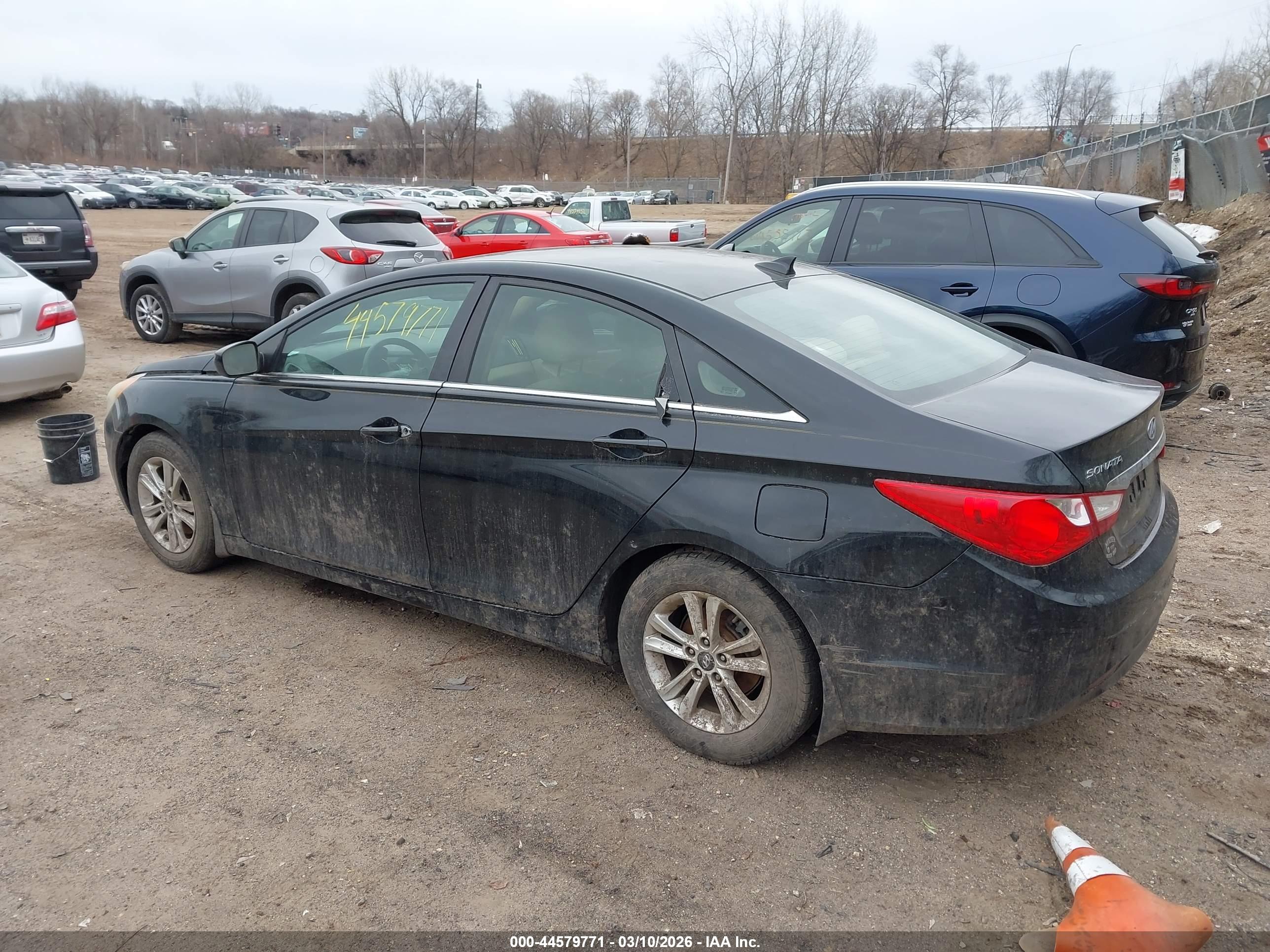 HYUNDAI SONATA image 3