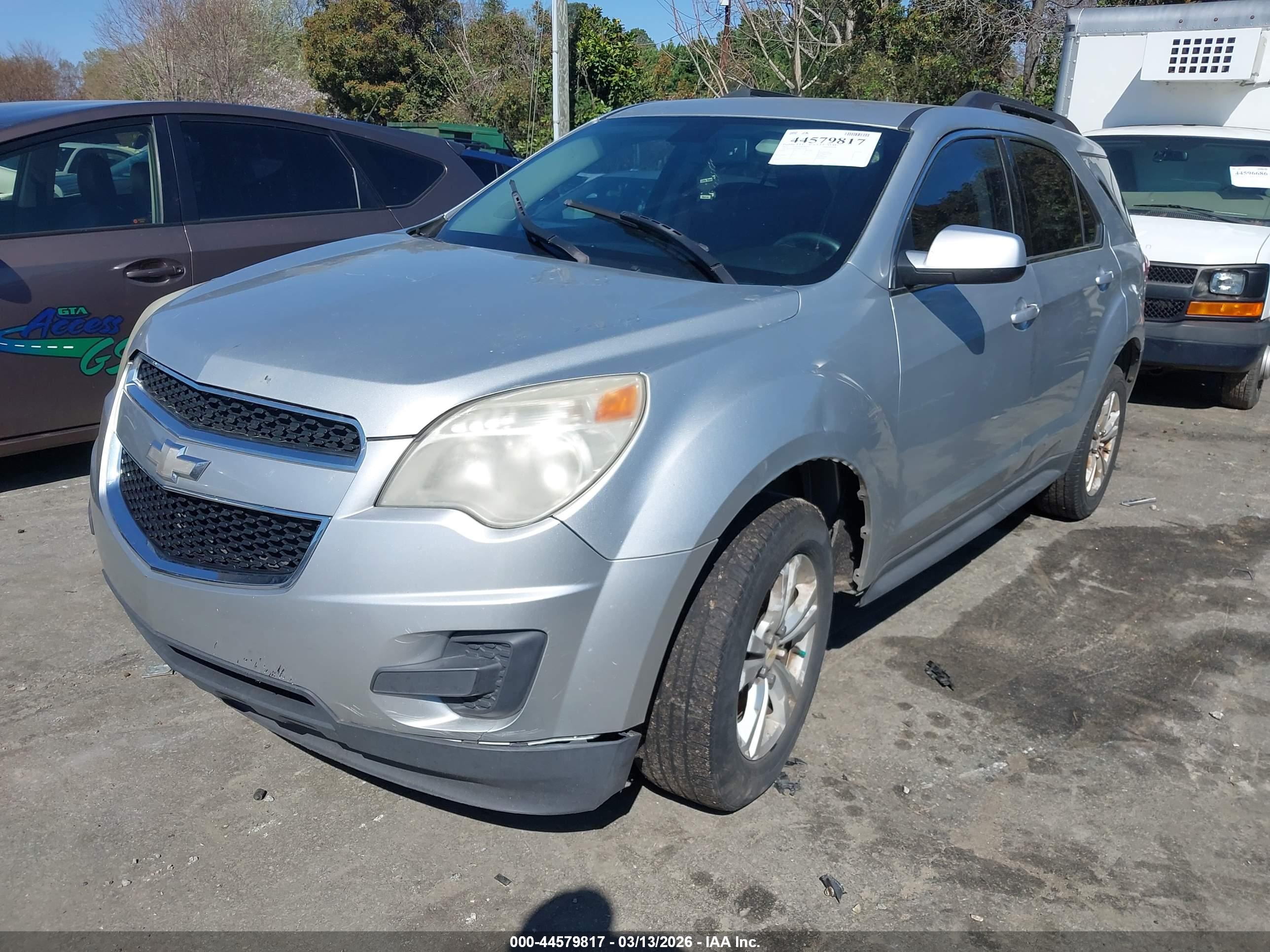 CHEVROLET EQUINOX image 2