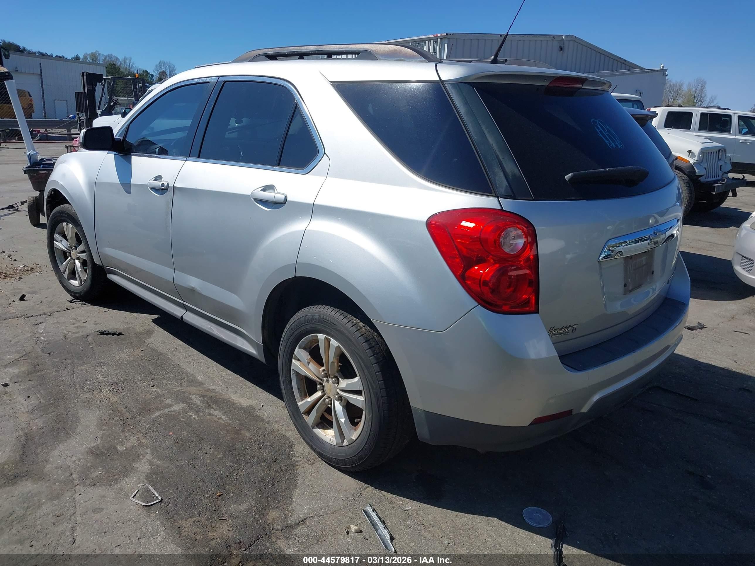 CHEVROLET EQUINOX image 3