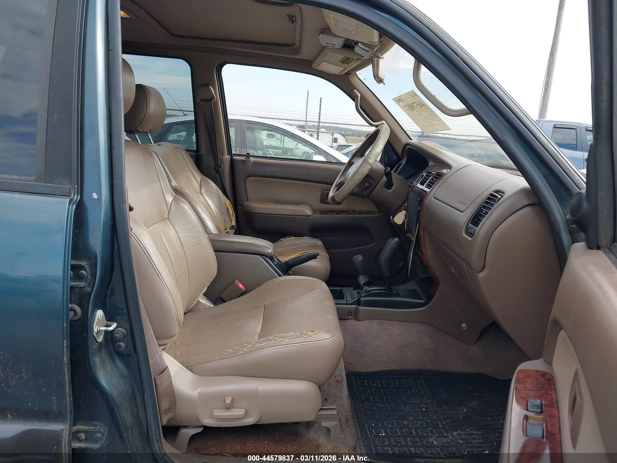 TOYOTA 4RUNNER image 5