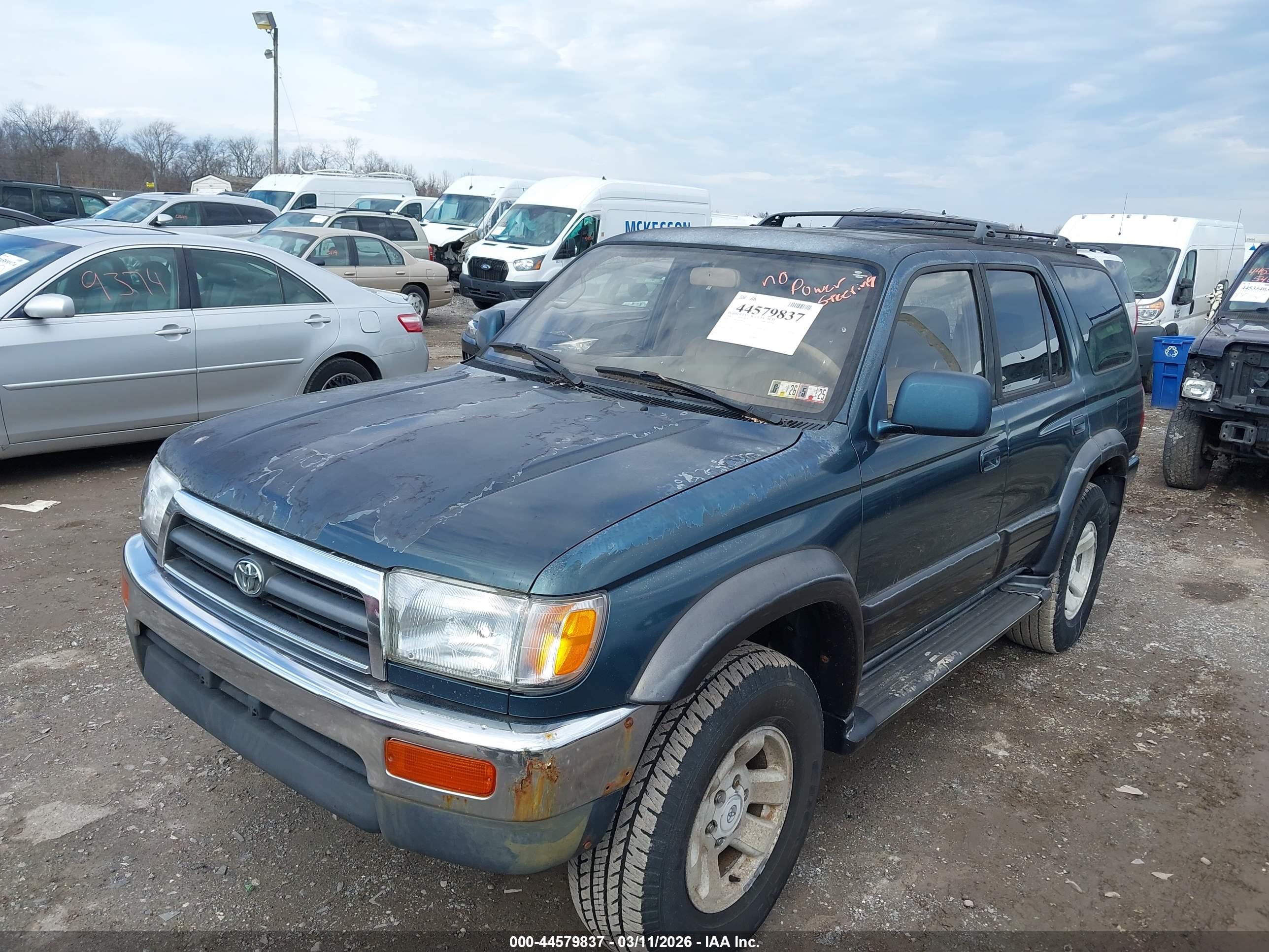 TOYOTA 4RUNNER image 6