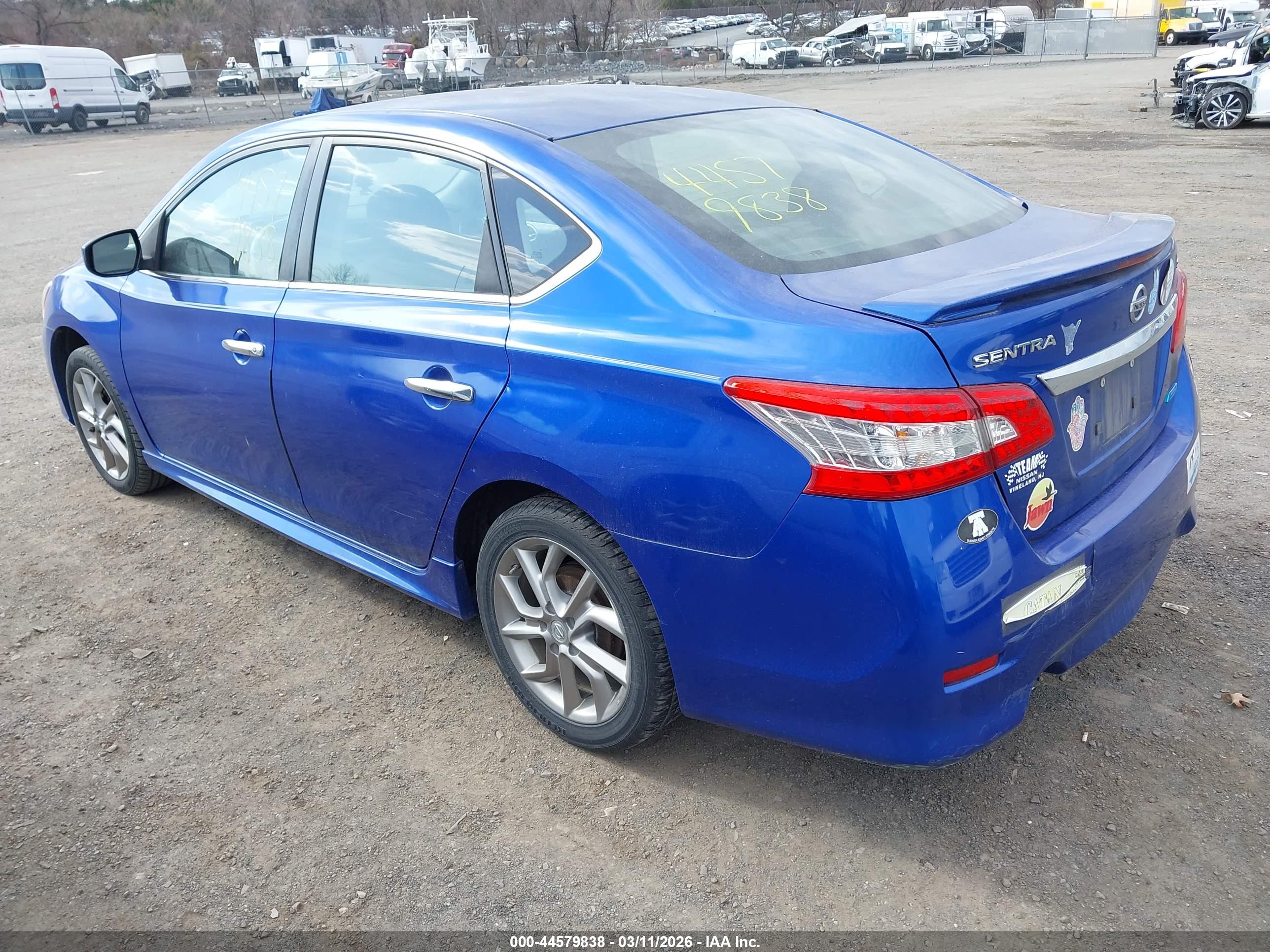 NISSAN SENTRA image 3