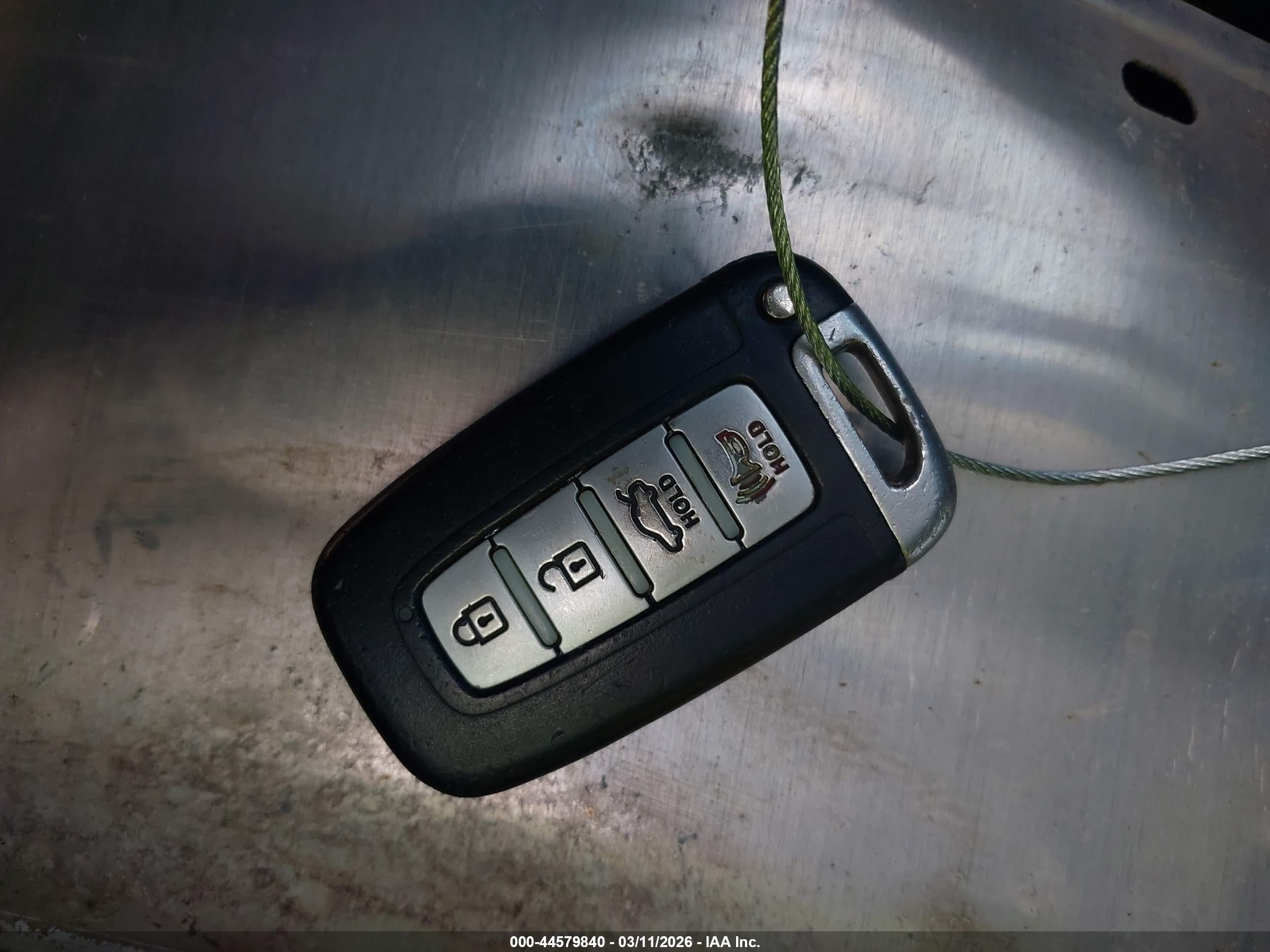 HYUNDAI SONATA image 11