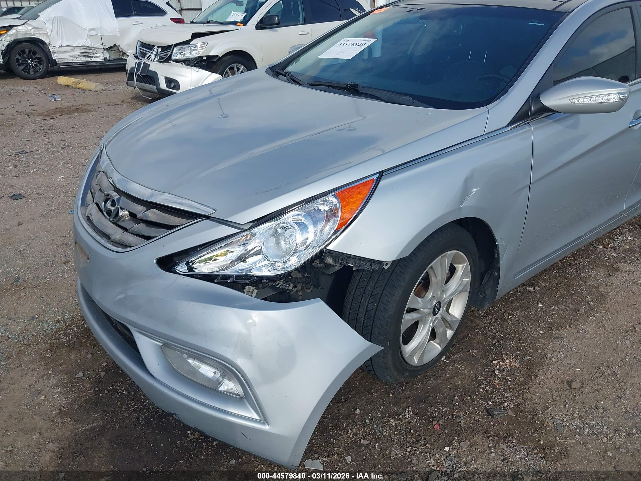 HYUNDAI SONATA image 6