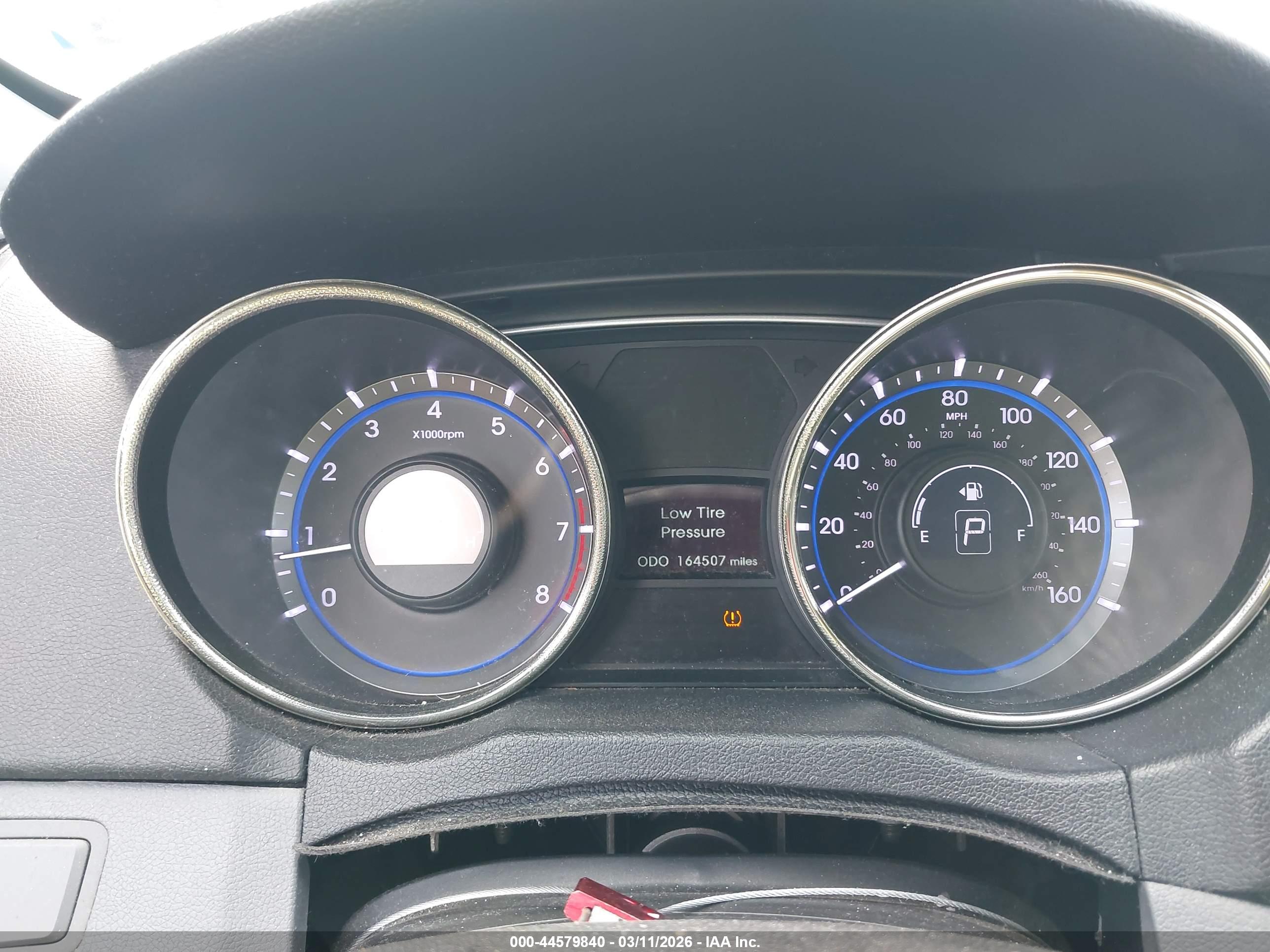 HYUNDAI SONATA image 7