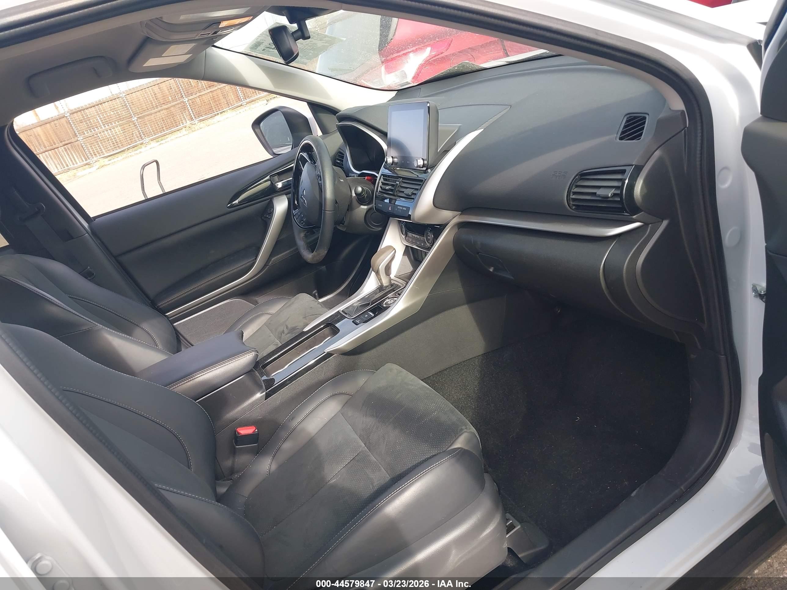 MITSUBISHI ECLIPSE image 5