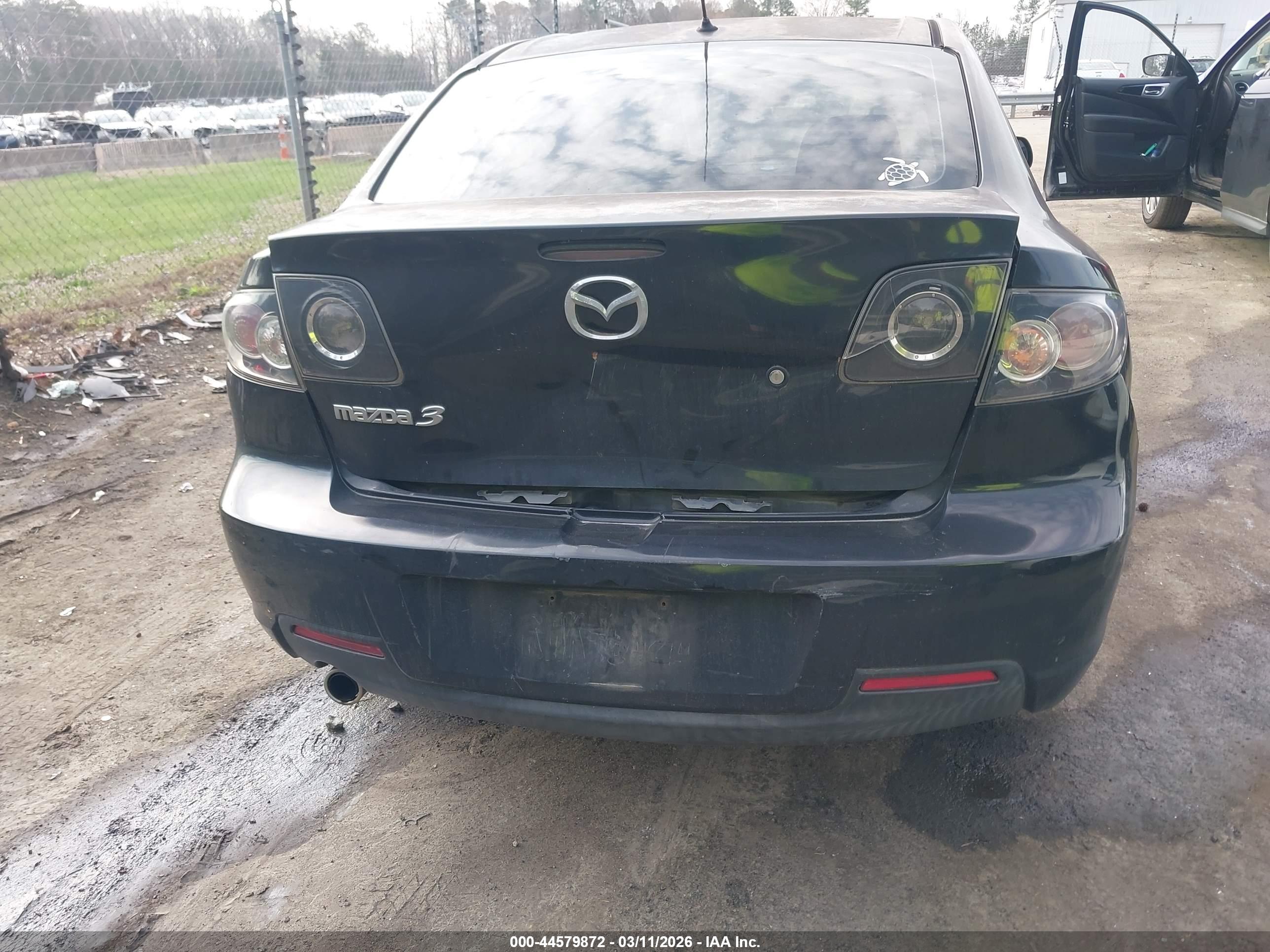 MAZDA MAZDA3 image 6