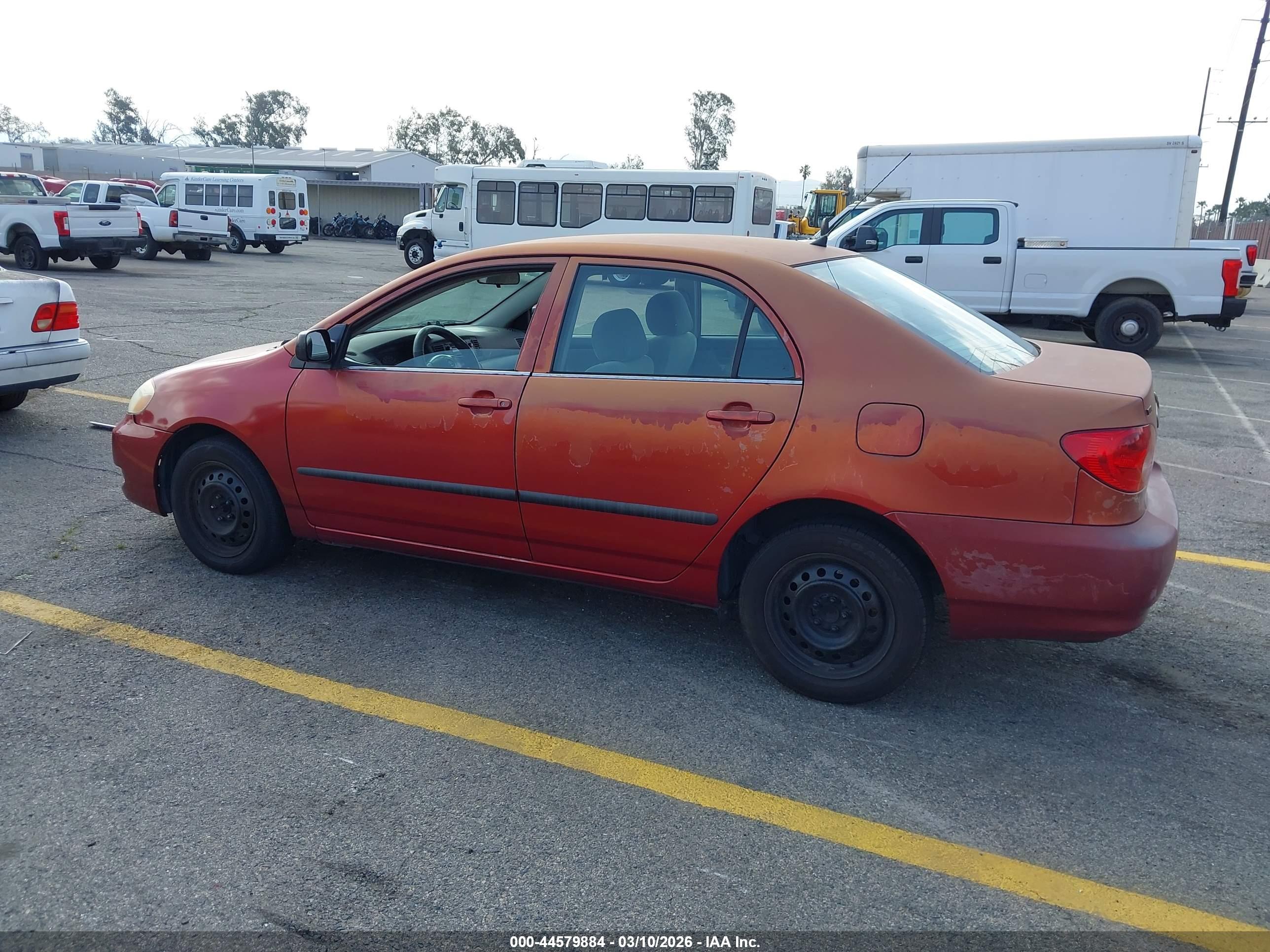 TOYOTA COROLLA image 3