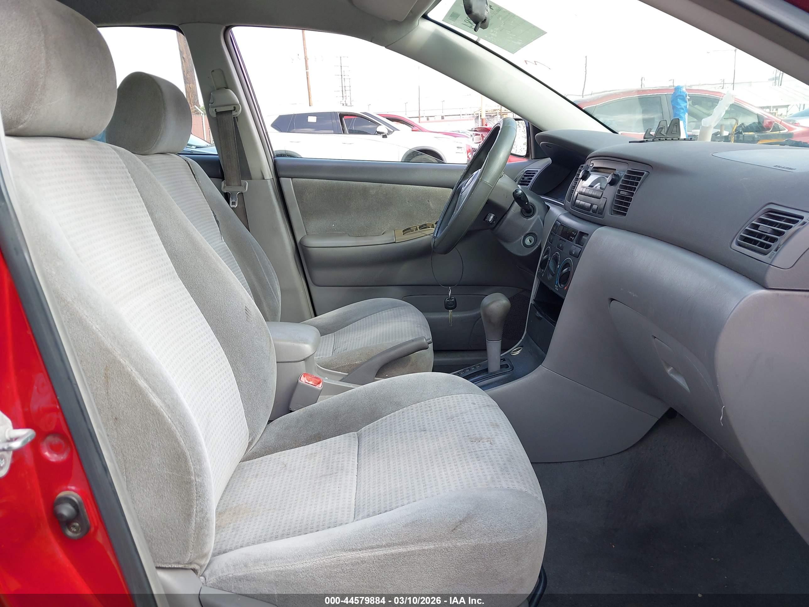TOYOTA COROLLA image 5