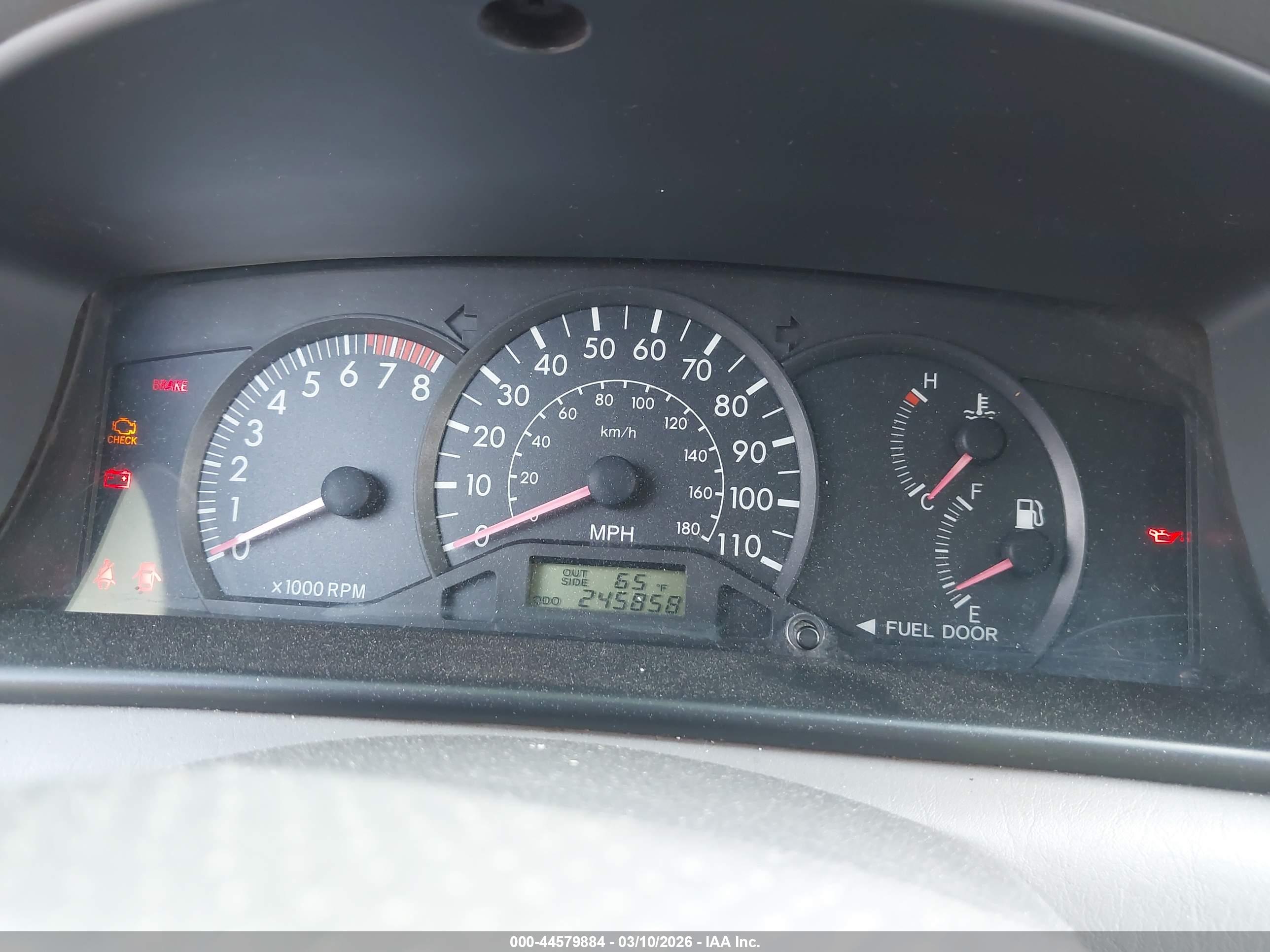 TOYOTA COROLLA image 7