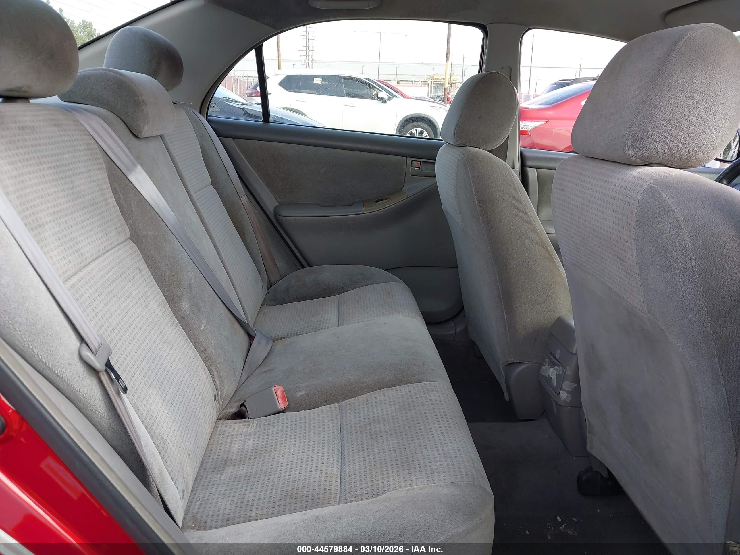 TOYOTA COROLLA image 8