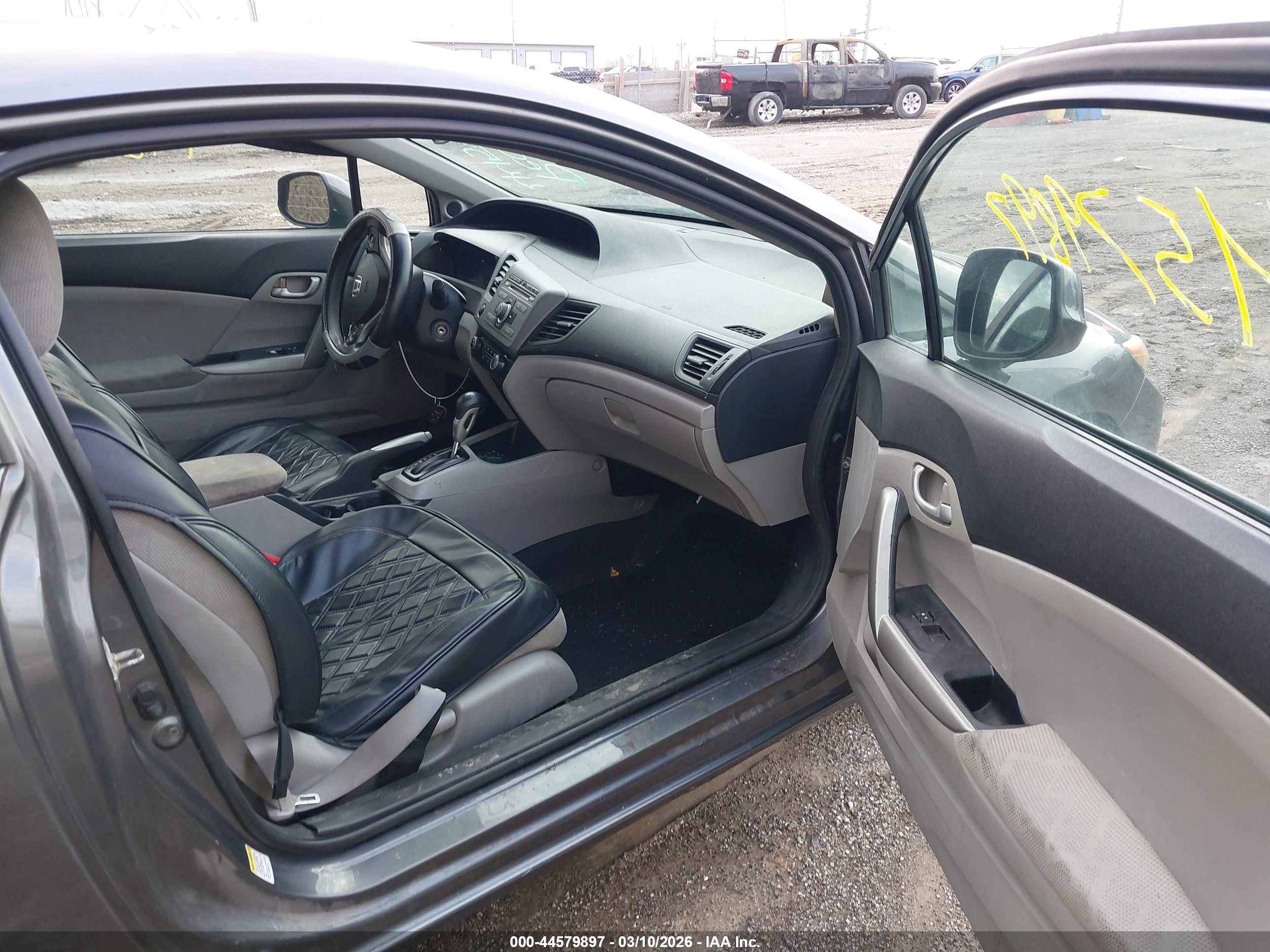 HONDA CIVIC image 5