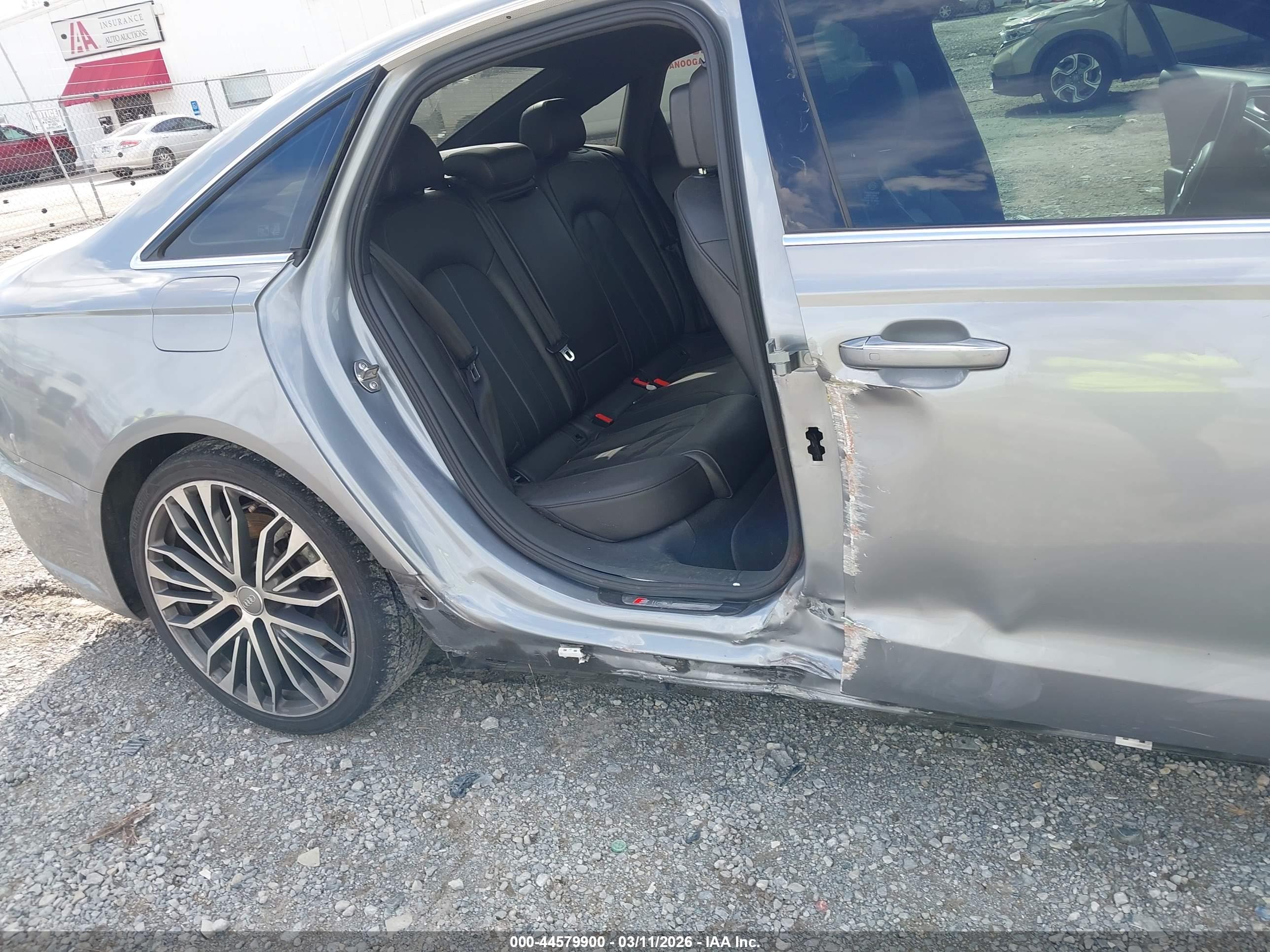 AUDI A6 image 6
