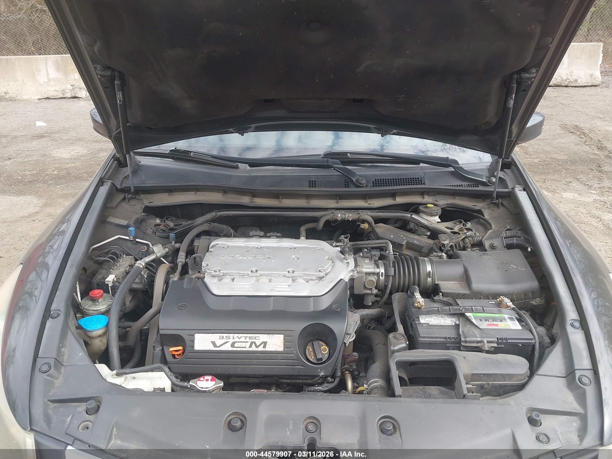 HONDA ACCORD image 10